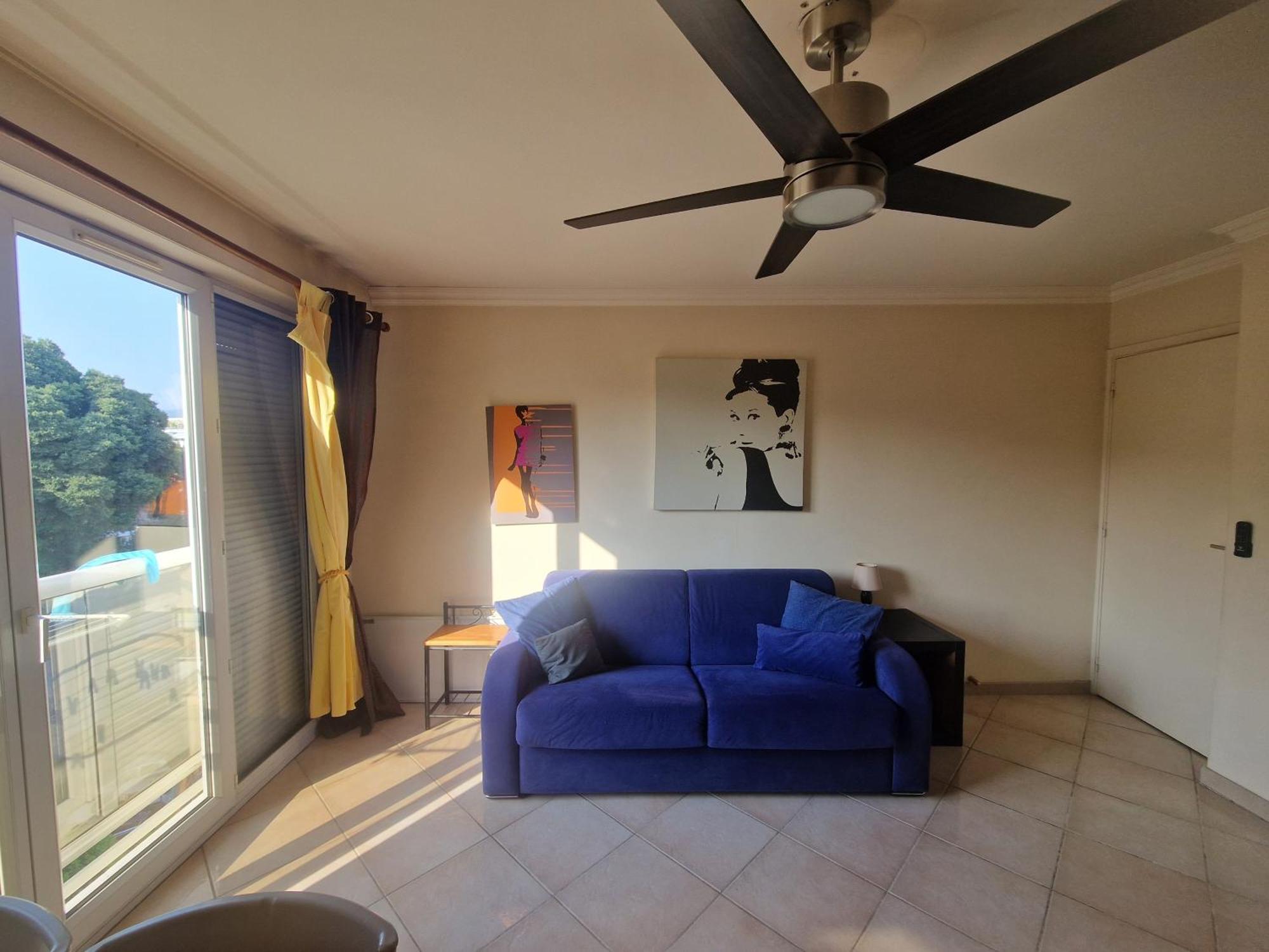 Renoir Seaside Apartment Nice