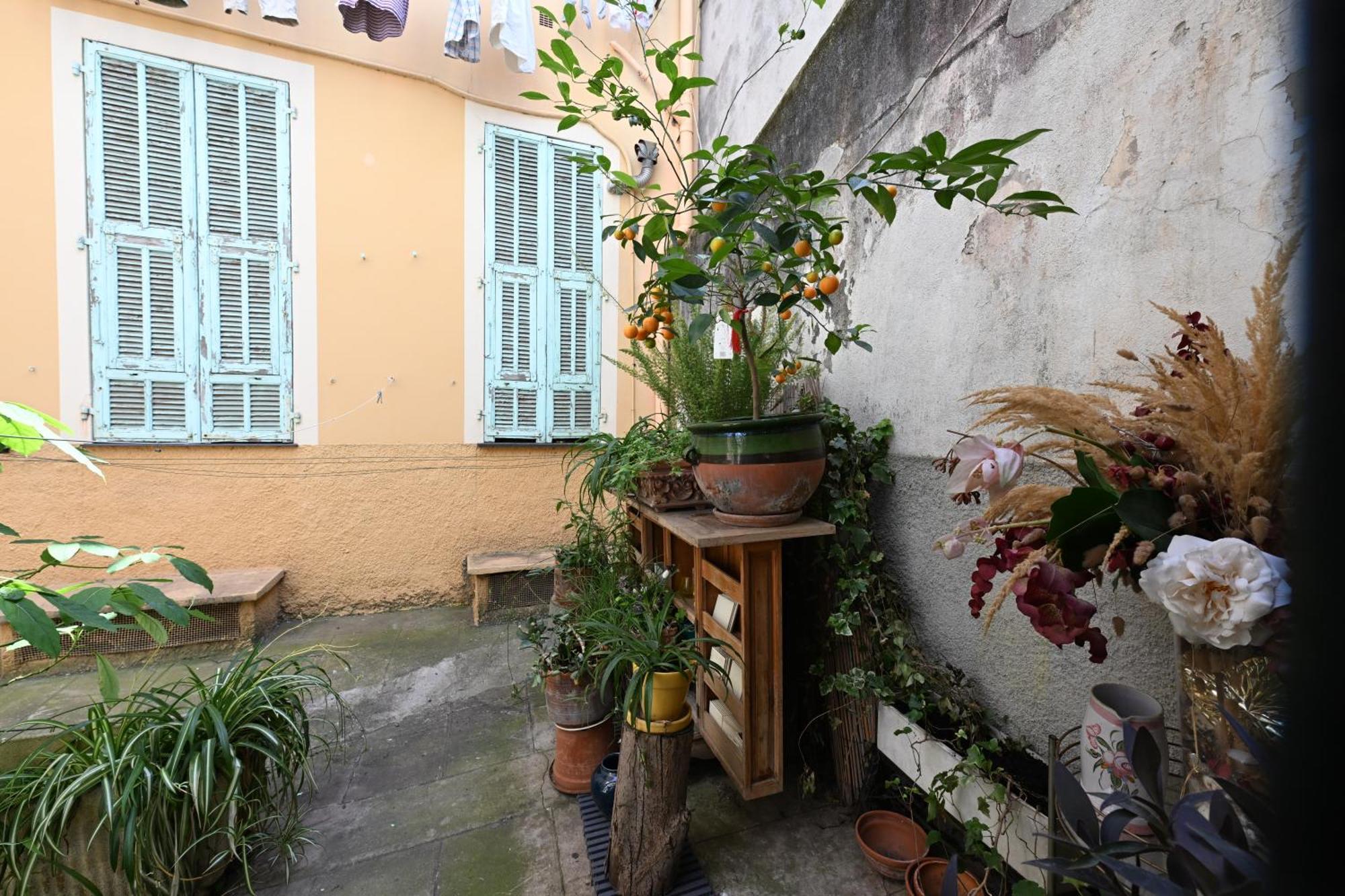 Un Jardin En Apartment *