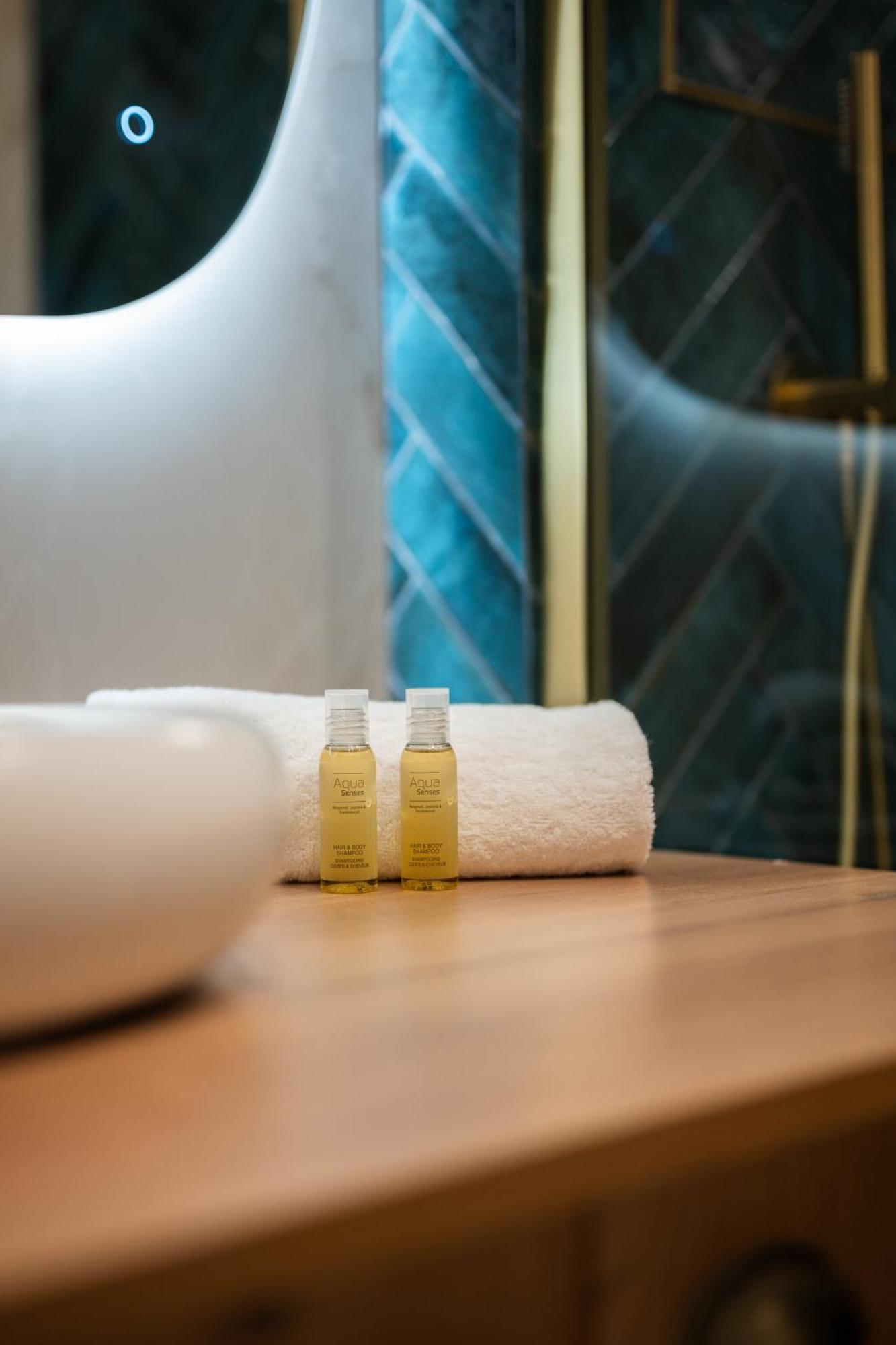 Chic 2-room - Place Du Pin