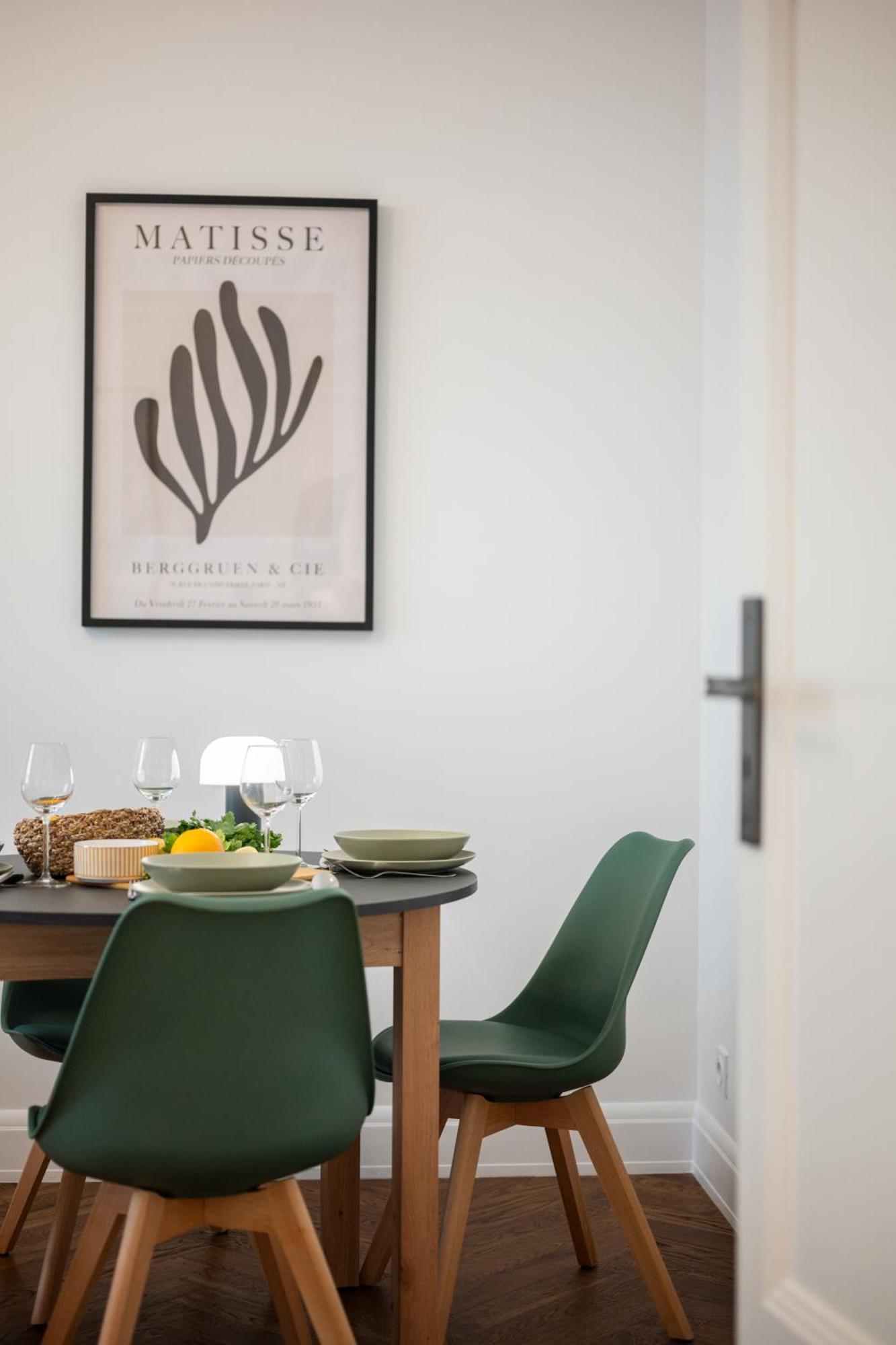 Chic 2-room - Place Du Pin Nice