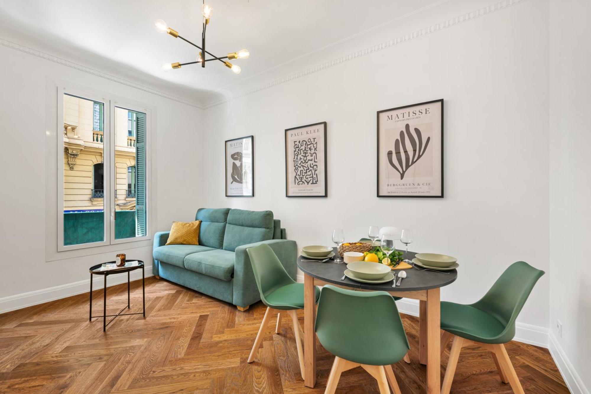 Chic 2-room - Place Du Pin Apartment Nice