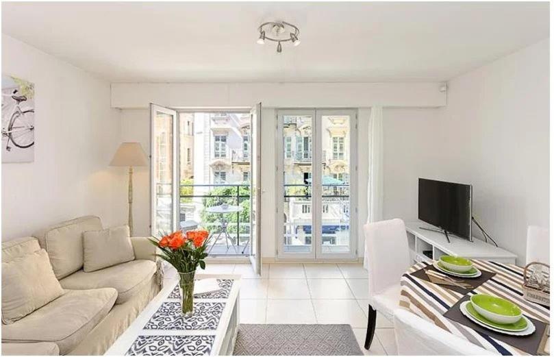 Apartment 2 Pieces Centre Ville-balcon Nice