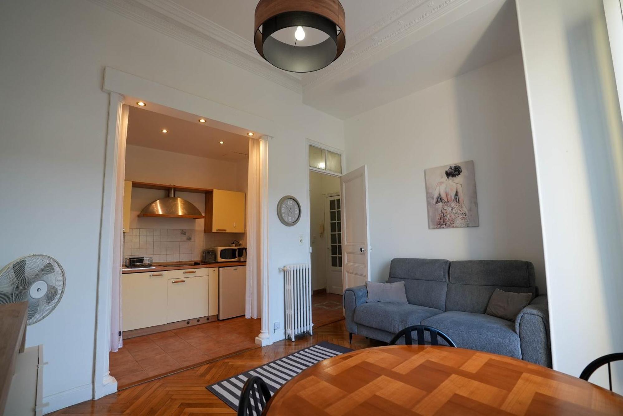 Coeur De - Et Centre Apartment *
