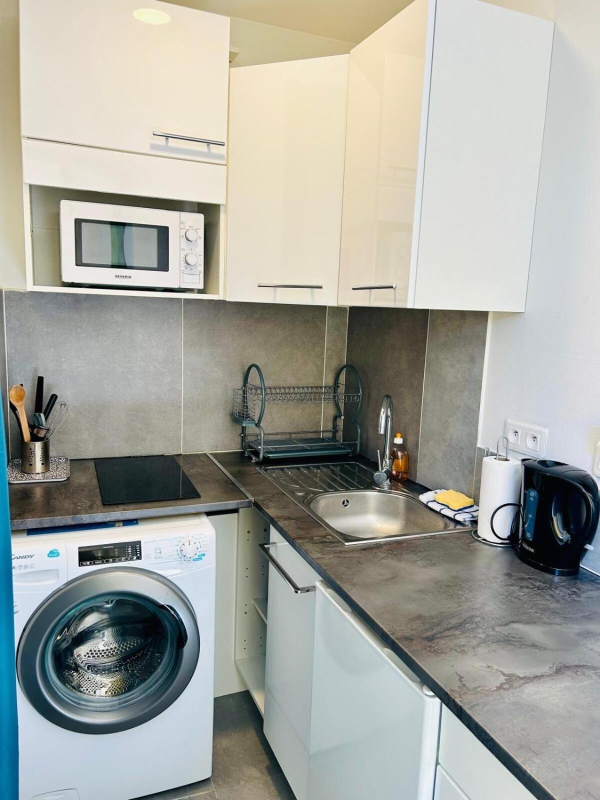 2p Sncf Station Downtown Tram Airconditionner Apartment *