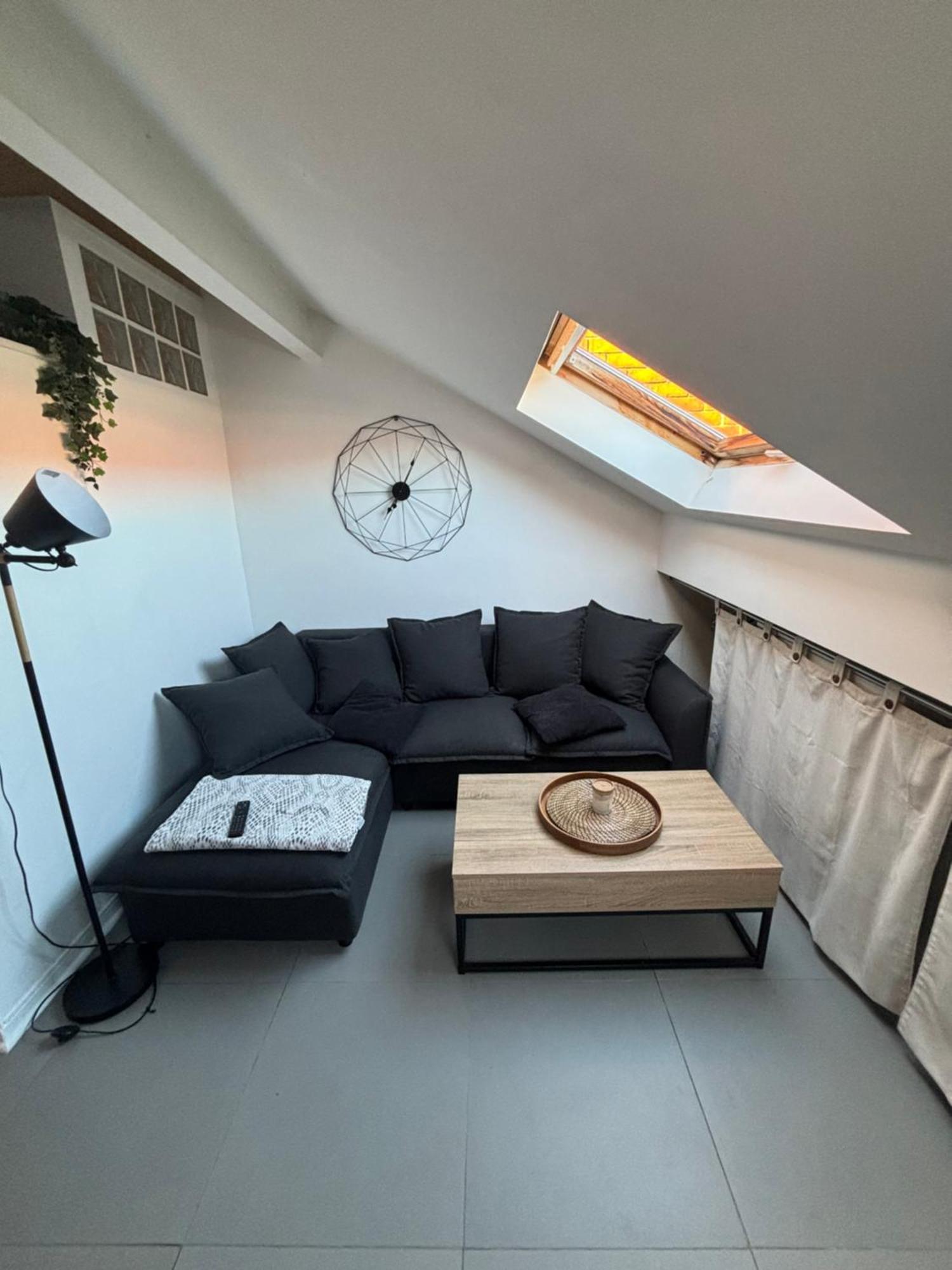 Cosy Rooftop Centre * Nice