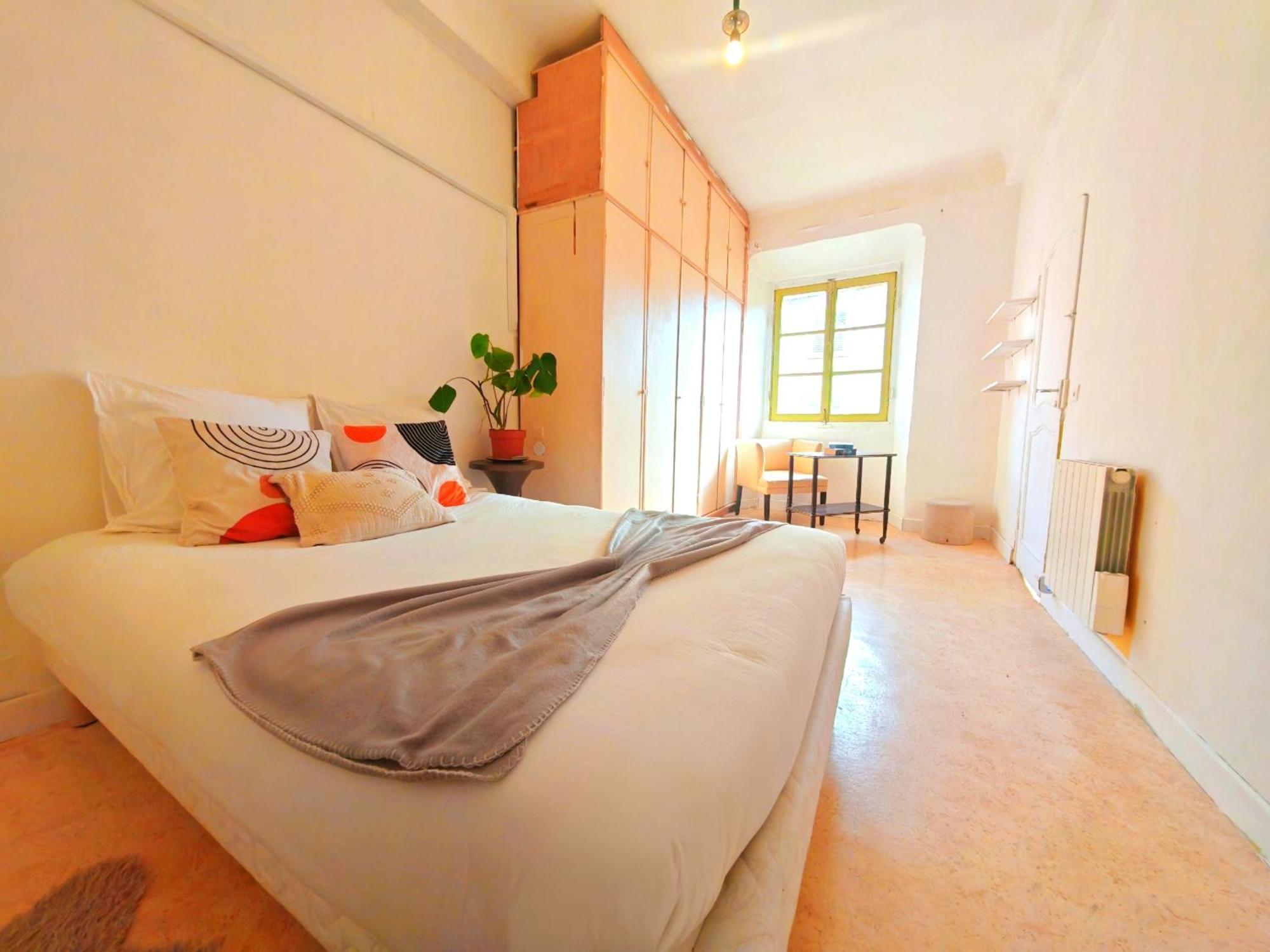 Vieux Charm - 3 Bedroom Escape - Seaside