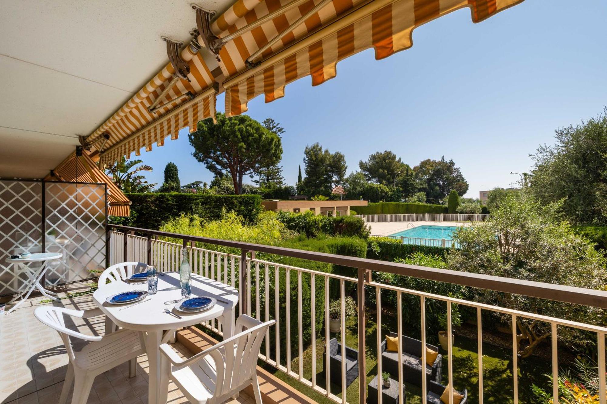 Happyfew La Nicerama Apartment *