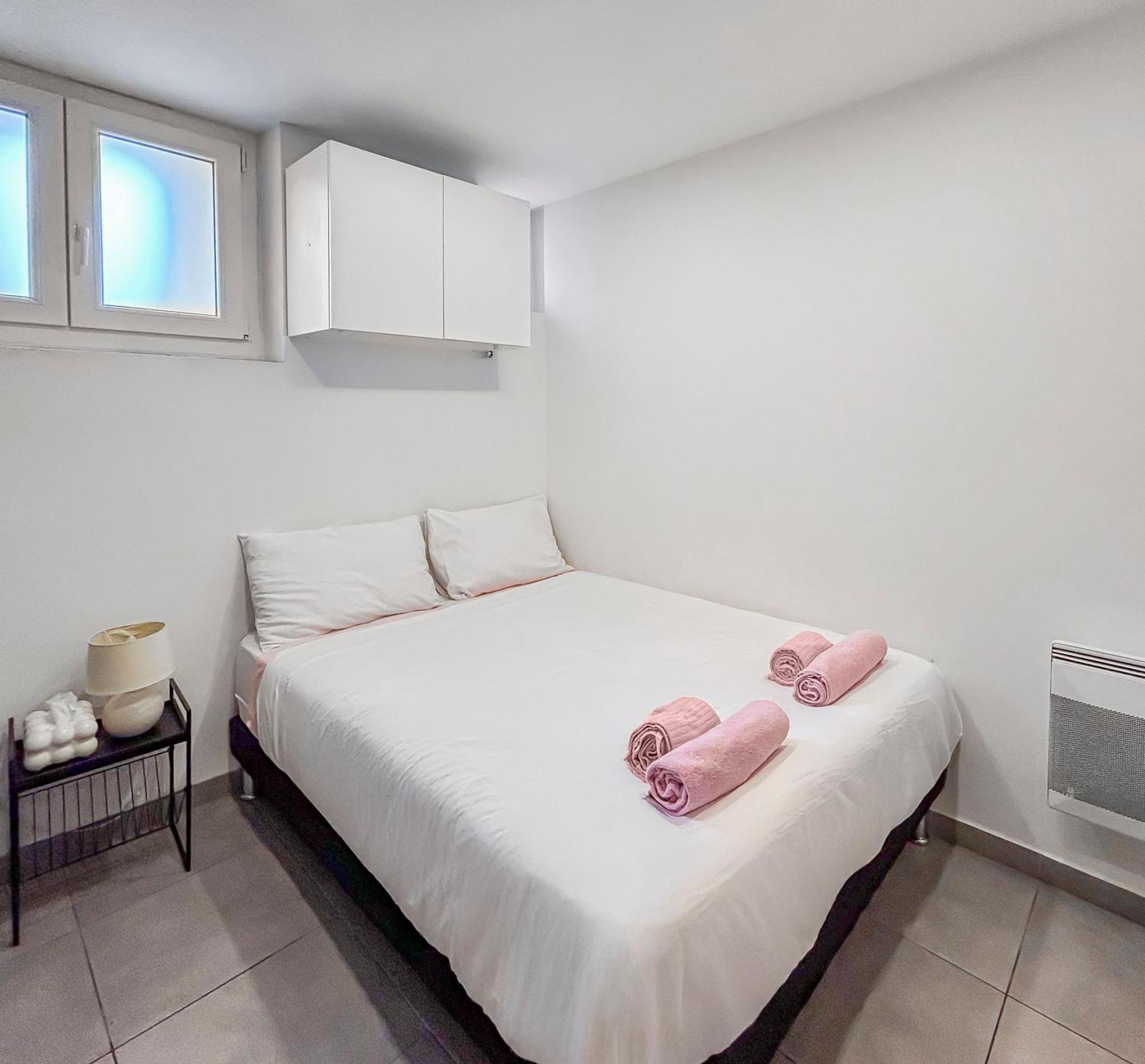 Apartment Centre Proche Tram & Port, Wifi Gratuit *