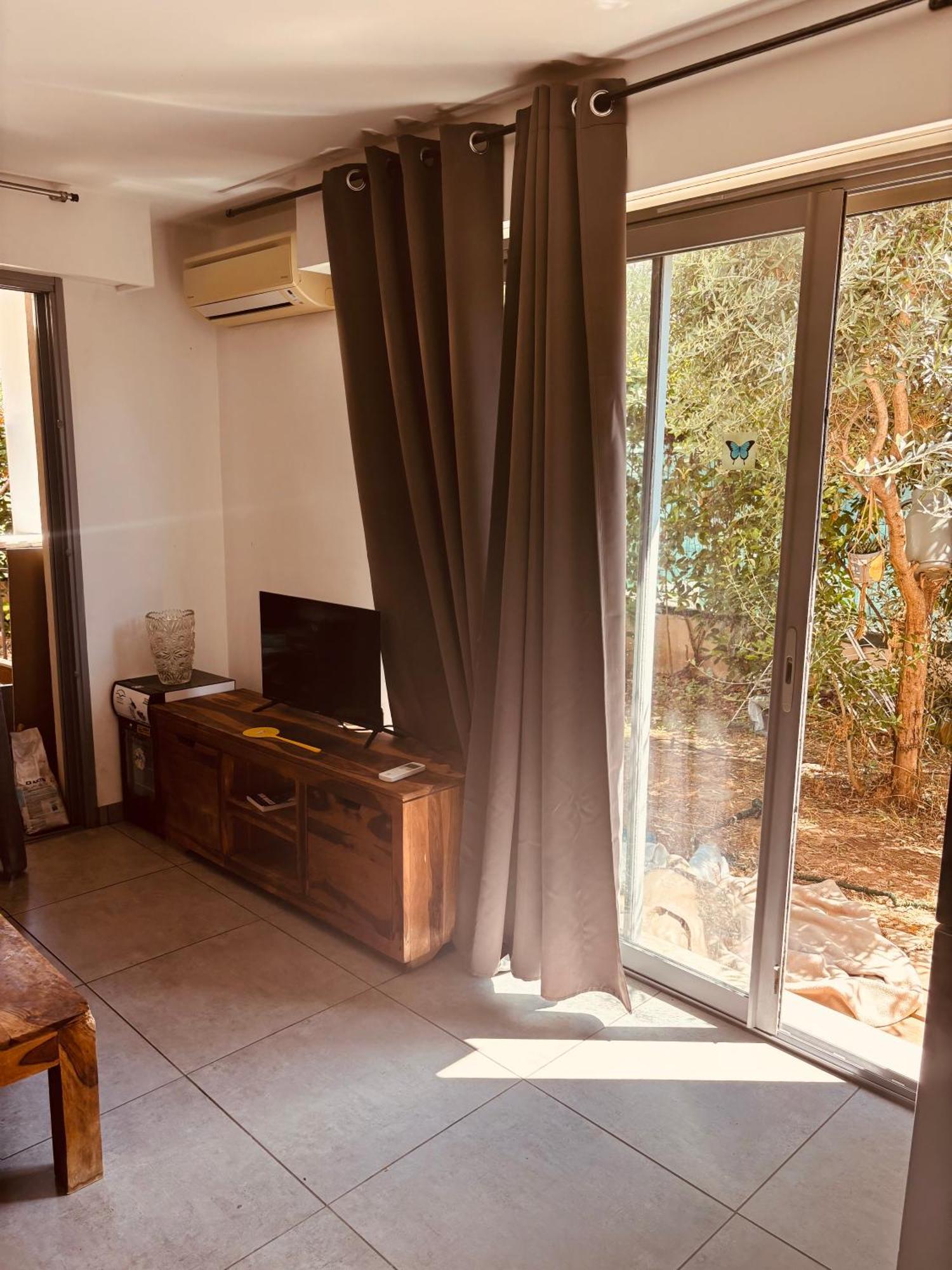 Magnifique Avec Terrasse Et Jardin Apartment Nice