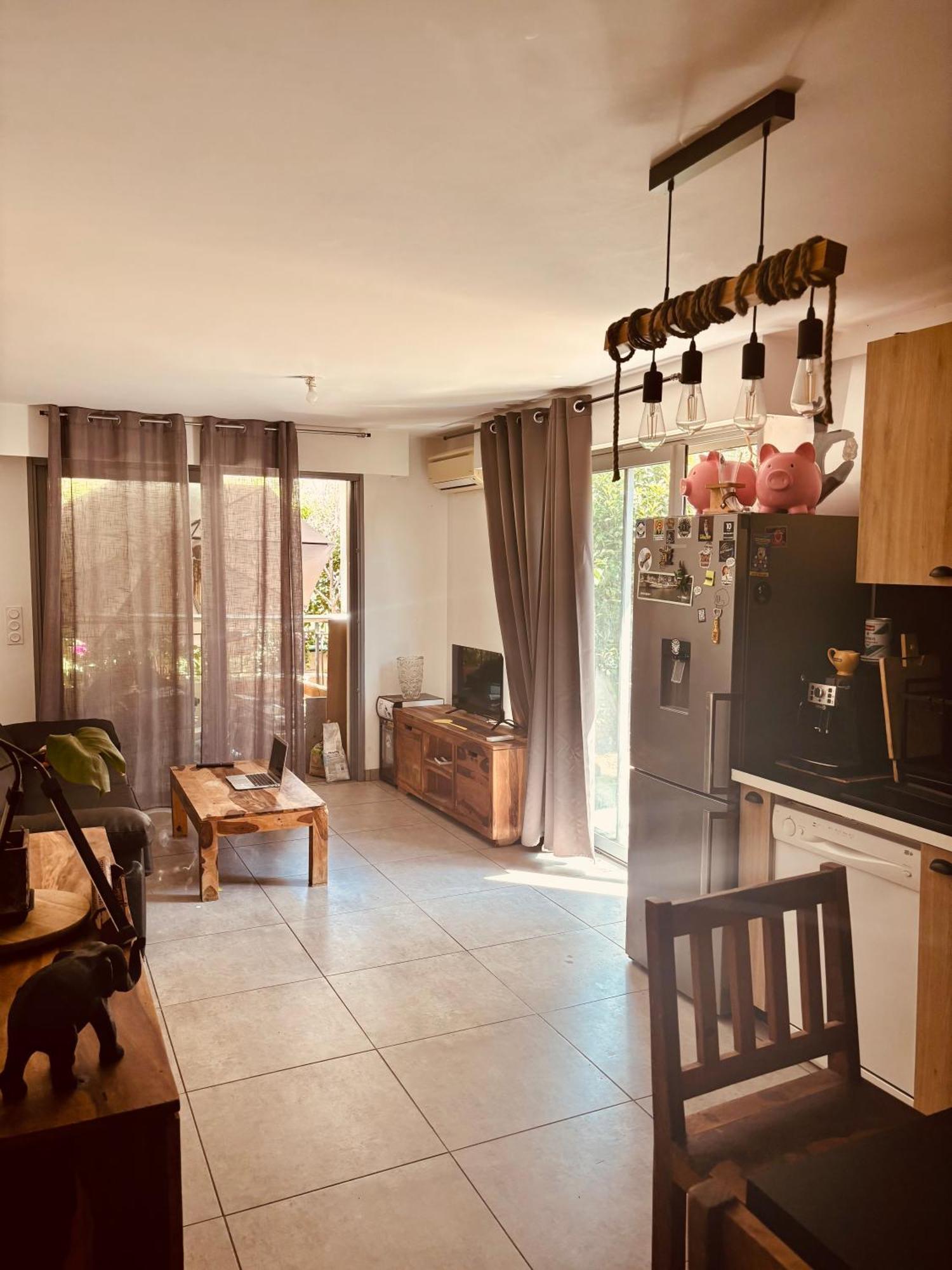 Magnifique Avec Terrasse Et Jardin *