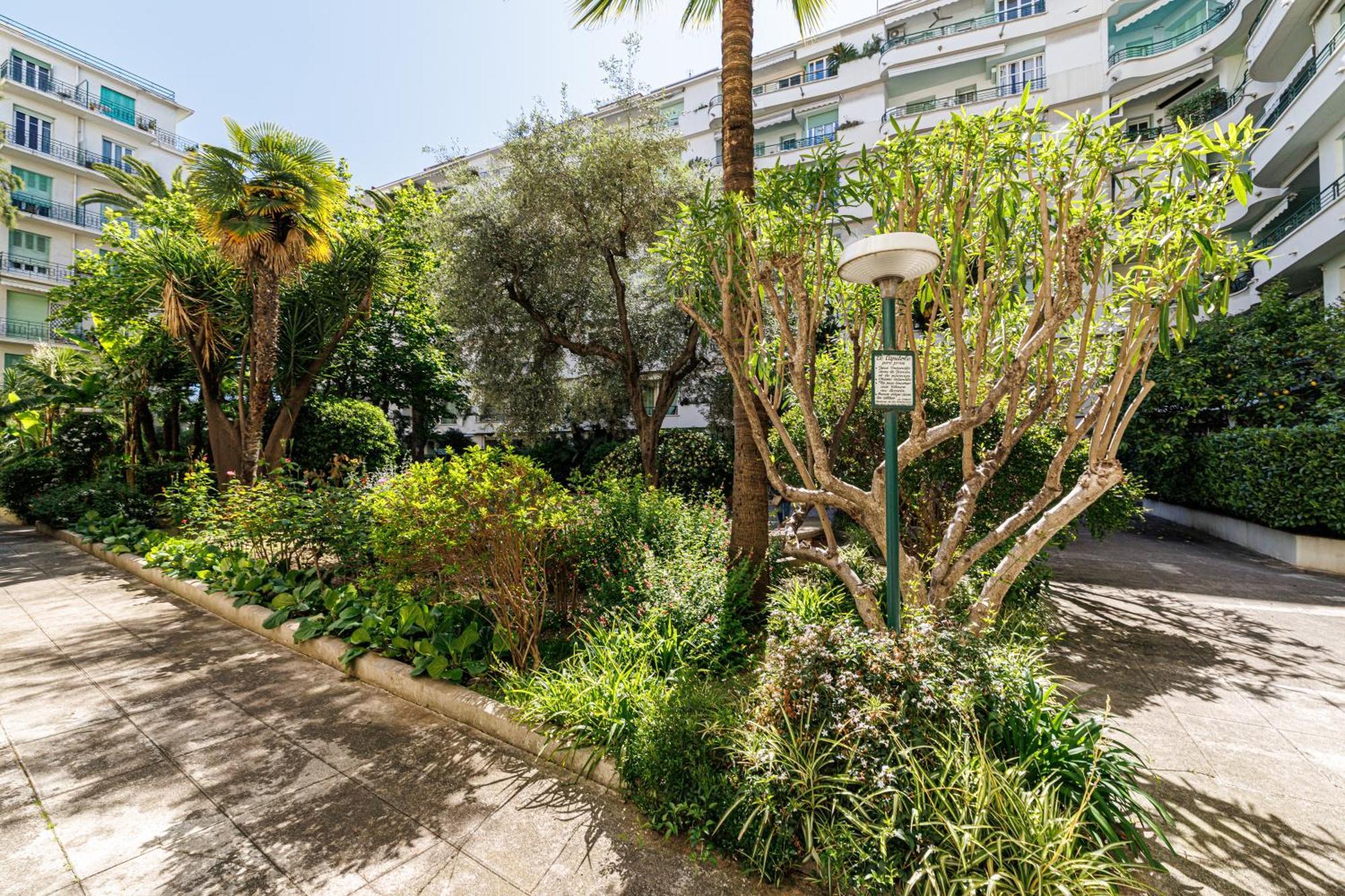 Apartment Capitol Close To The - Happy Nice