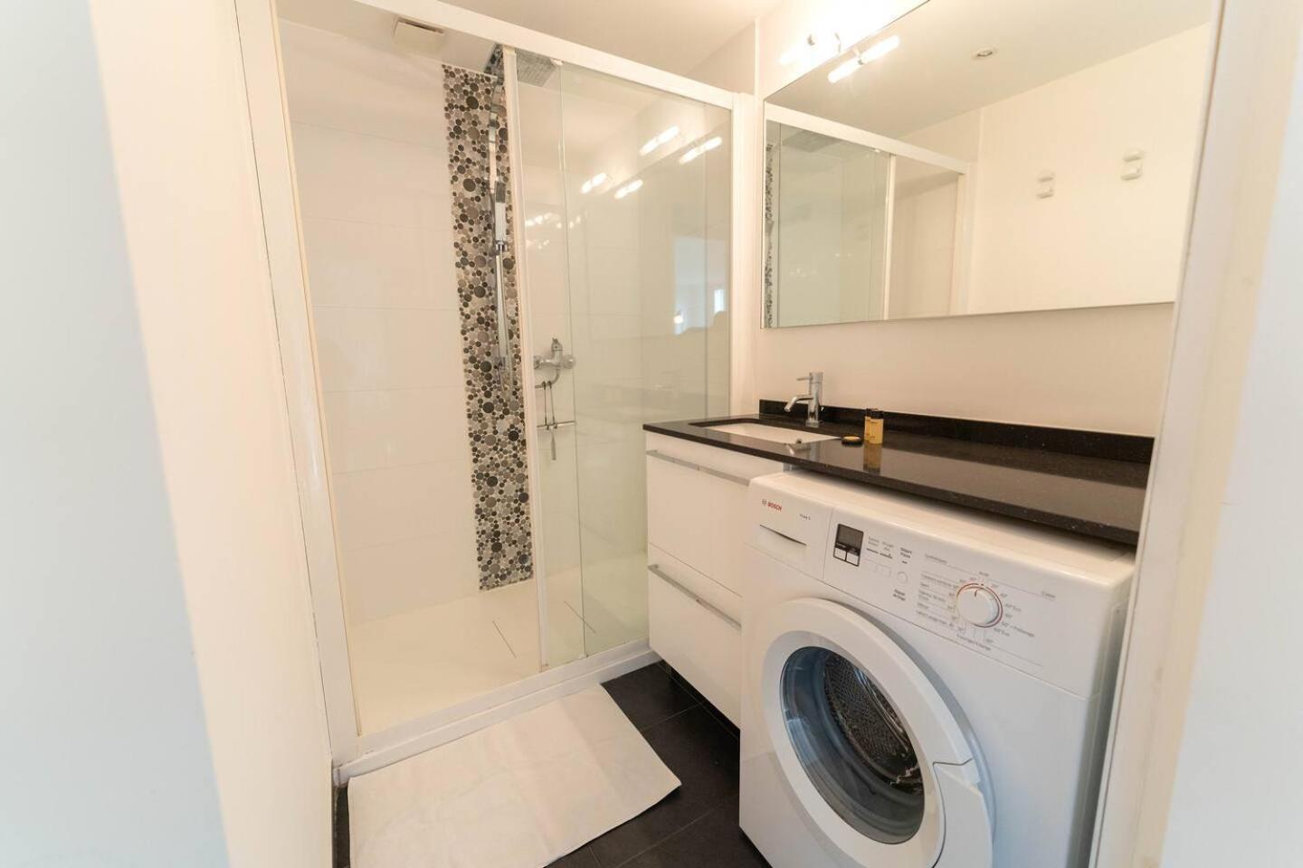 Fc Beau Et Spacieux 2p En Plein Coeur De *