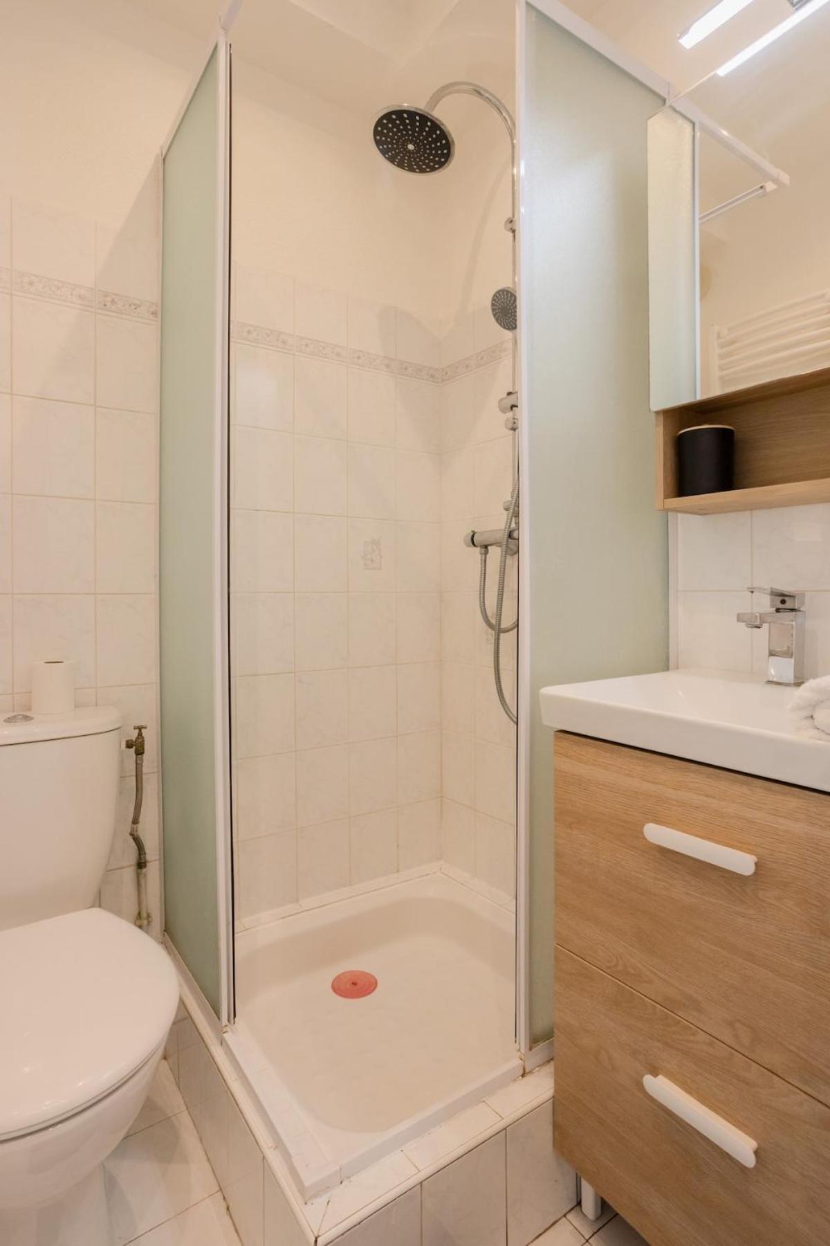 Apartment Nice, Grande Terrasse A 2 Pas De La Promenade