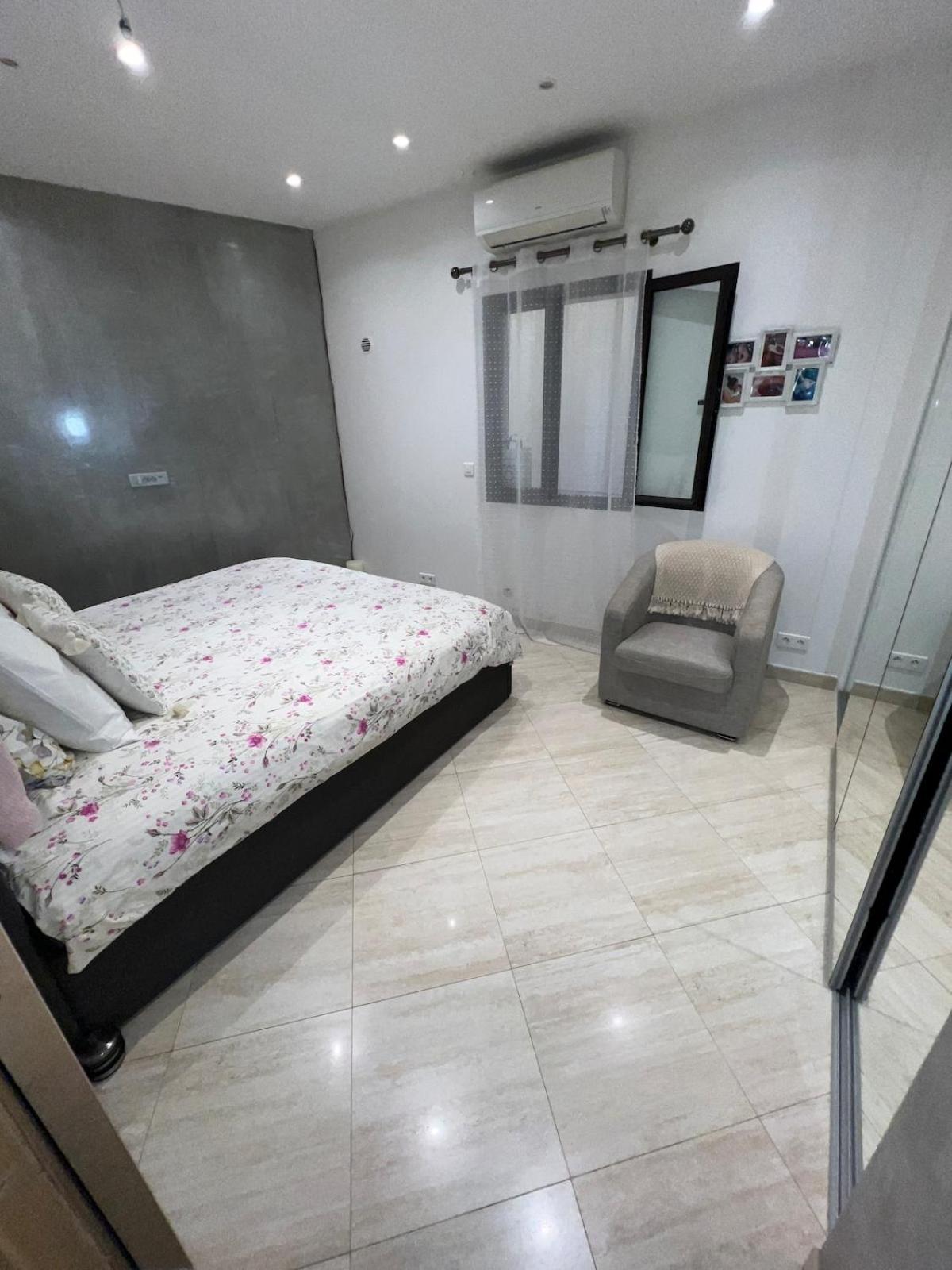 Cosmina Apartment *