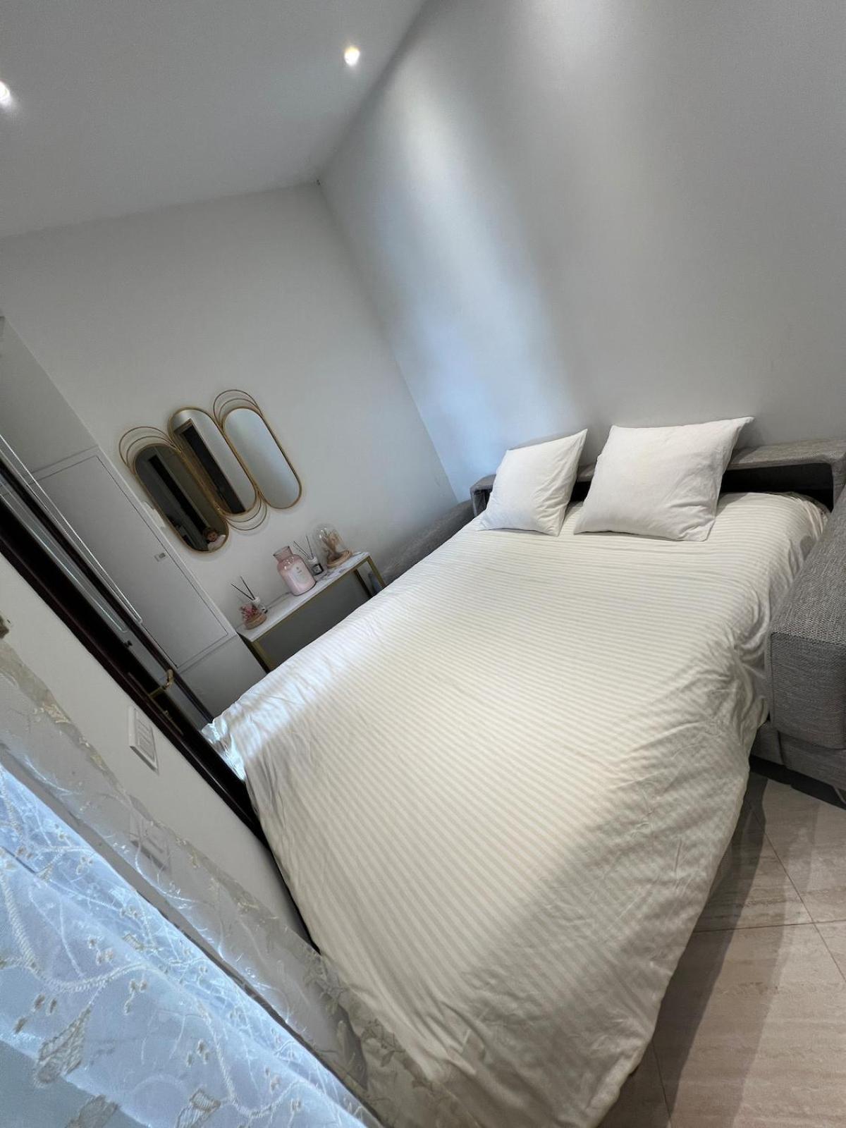 Cosmina Apartment Nice