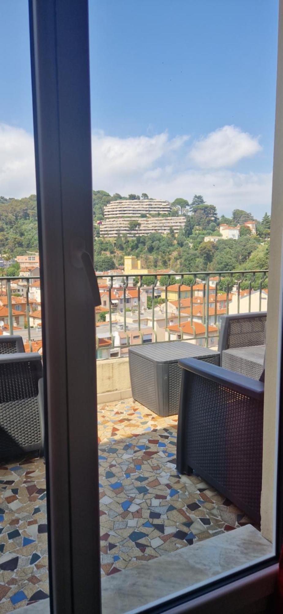 Apartment 26m2 Avec Terrasse 16m2 Nice