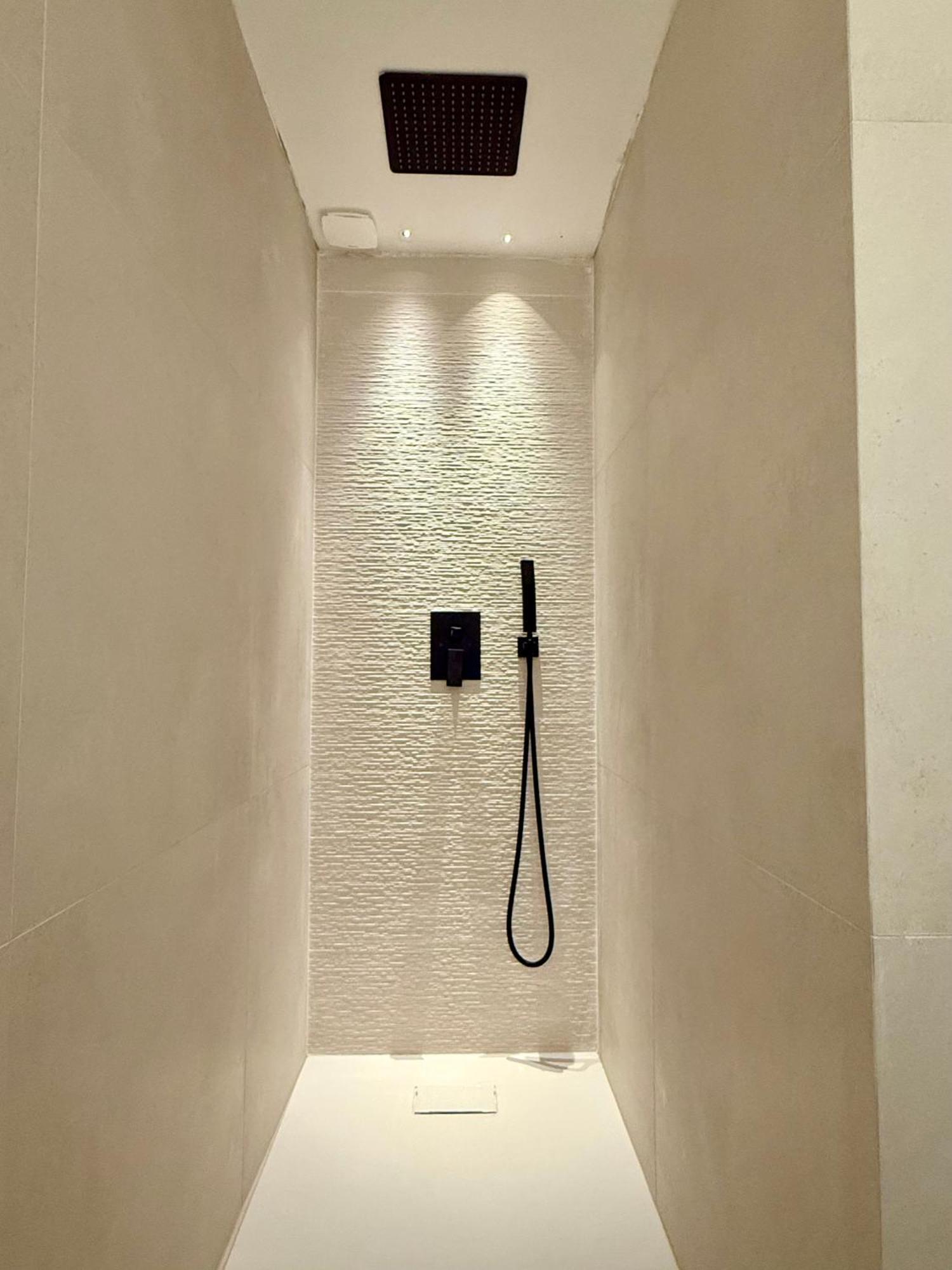 Magnifique Et Lumineux 3 Pieces Dans Le Carre Dor Apartment *