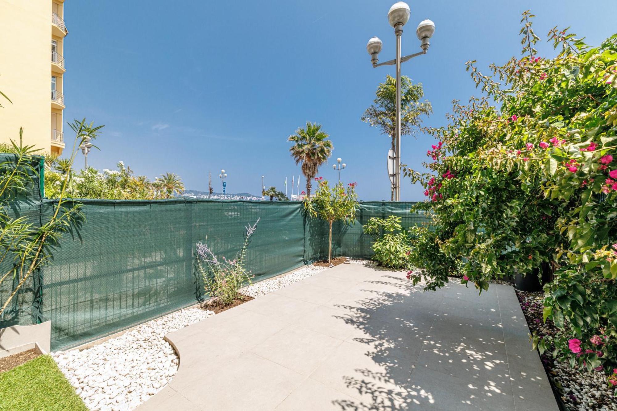 Apartment Sea View & Terrace Promenade Des