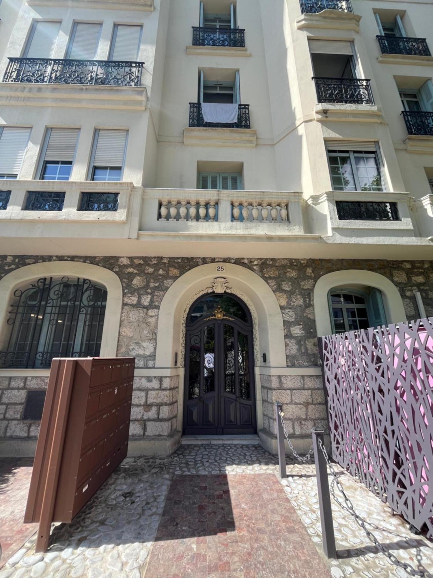 Carabacel Apartment *