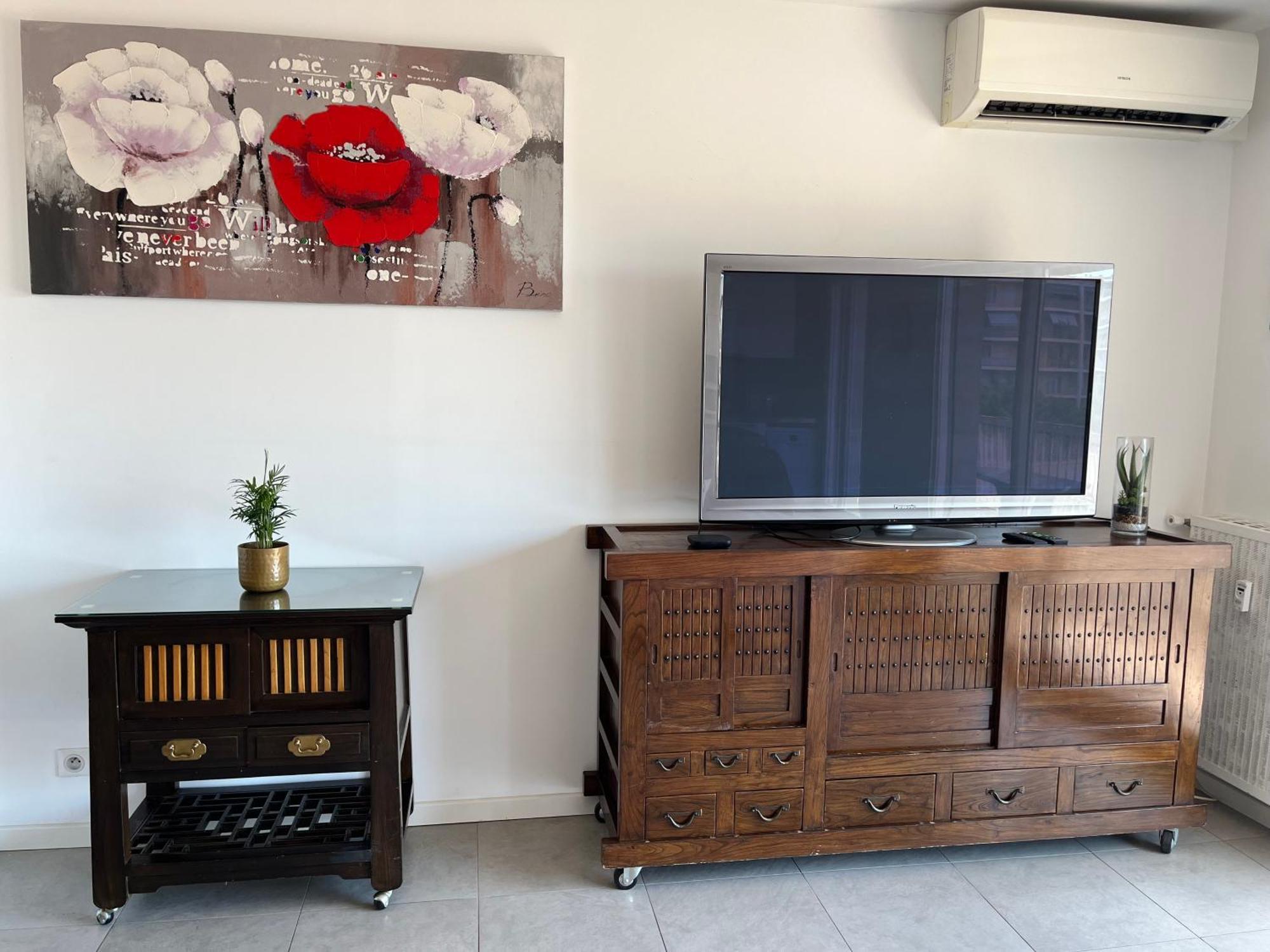 Tres Beau 3 Pieces Spacieux Lumineux Et Climatise Apartment