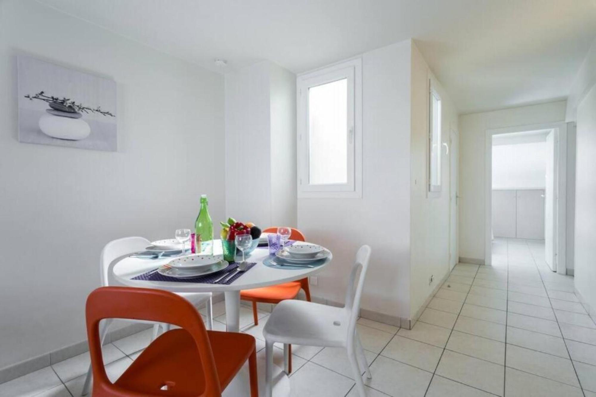 Port 3 - Spacious And Central W Ac On The Port * Nice