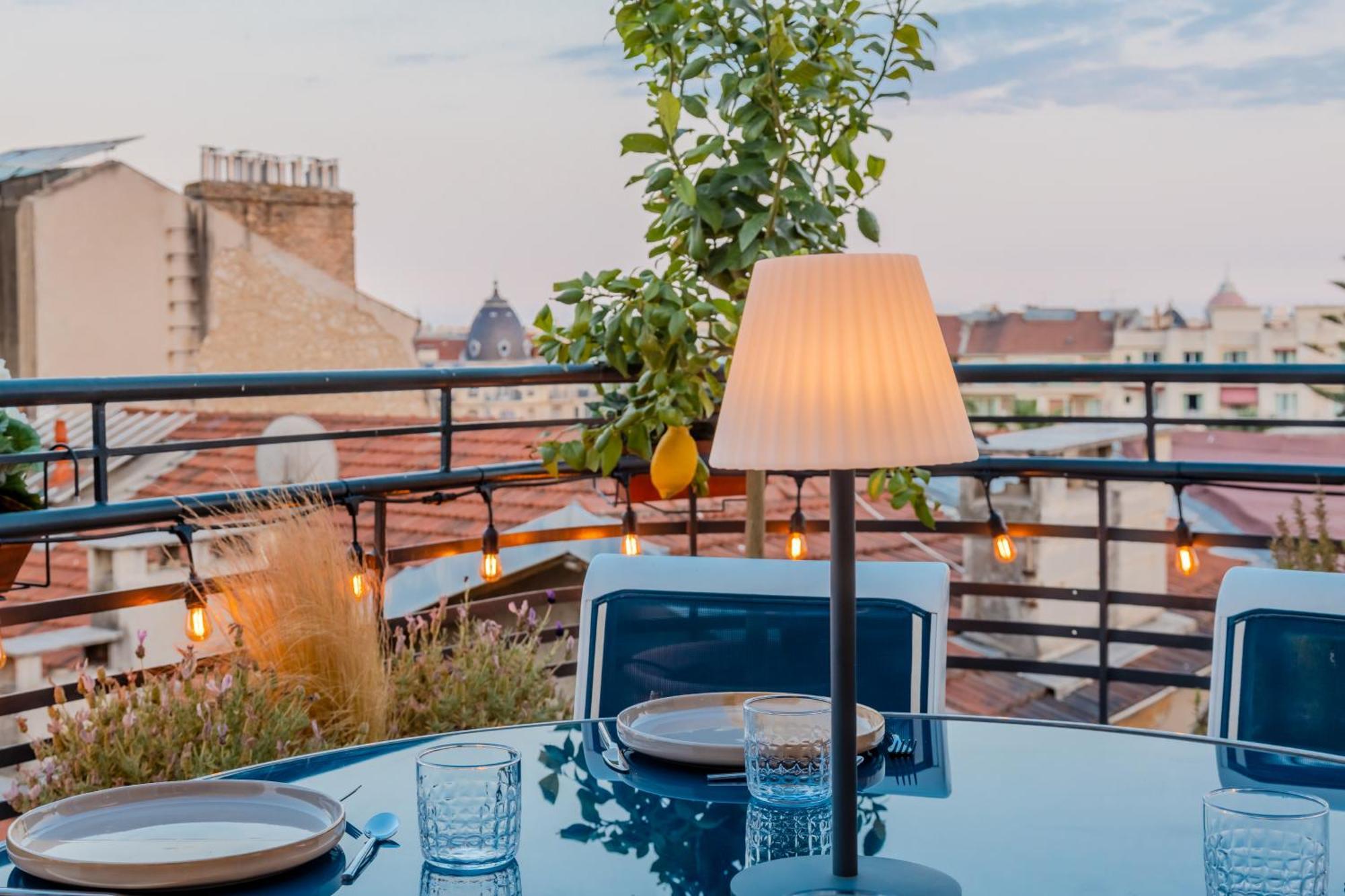 Apartment Luxurious Penthouse, 2 Bedroom Suites, 3 Spacious Terraces, Gorgeous Views Of Mountains And Sea, *