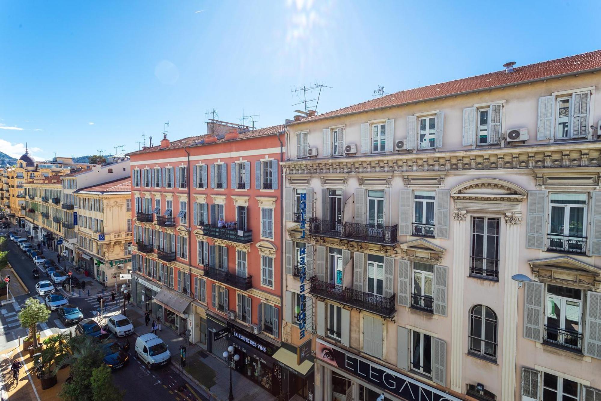 Le Lafayette Ap4410 By Riviera Homes *