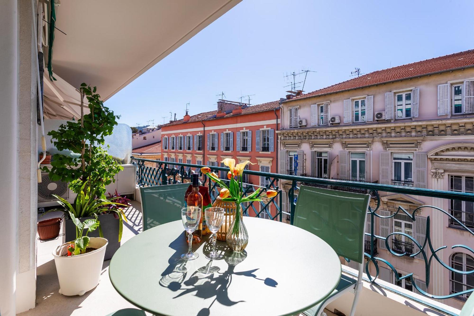 Le Lafayette Ap4410 By Riviera Homes *