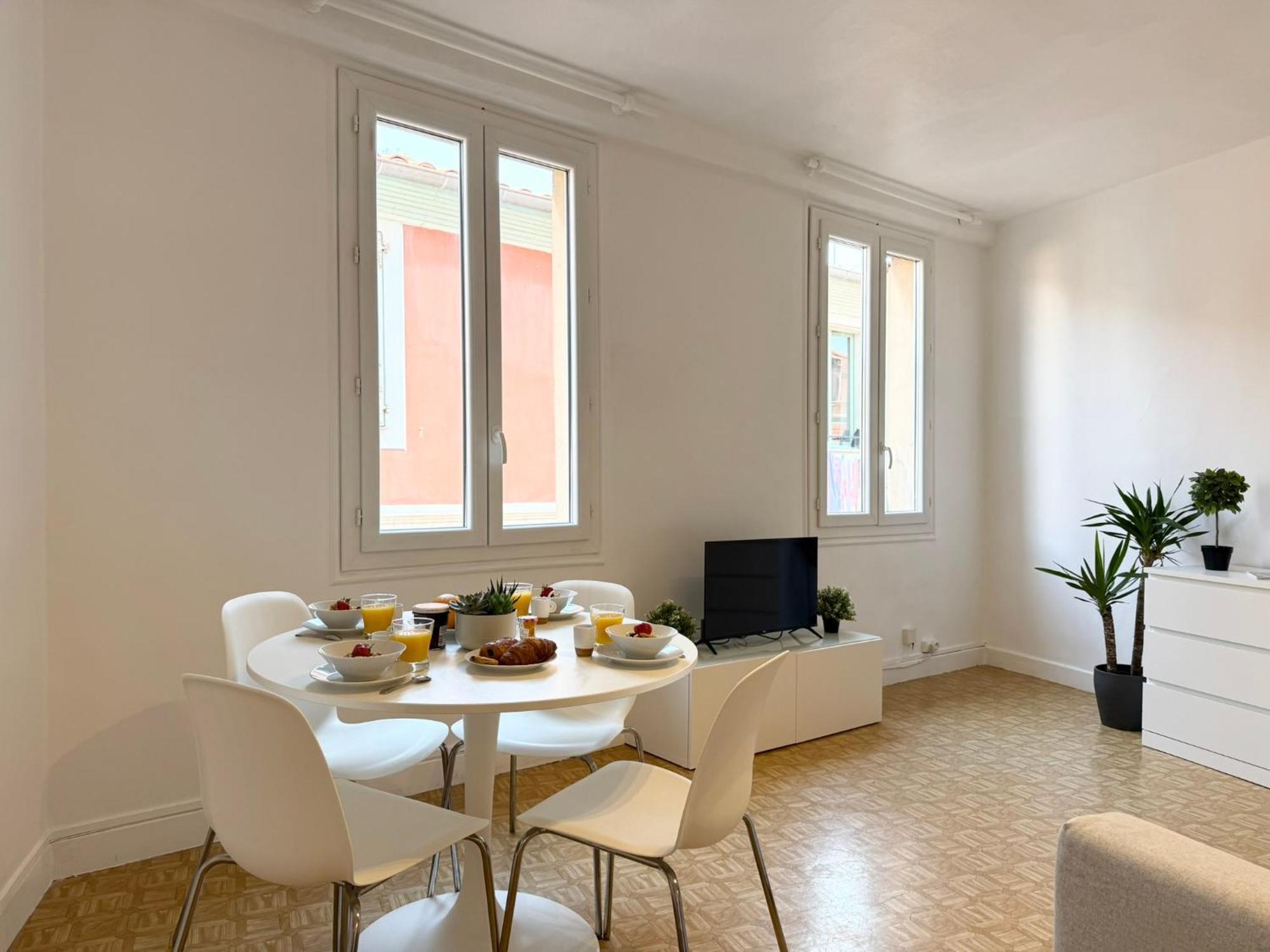 2 Pieces Proche Nice