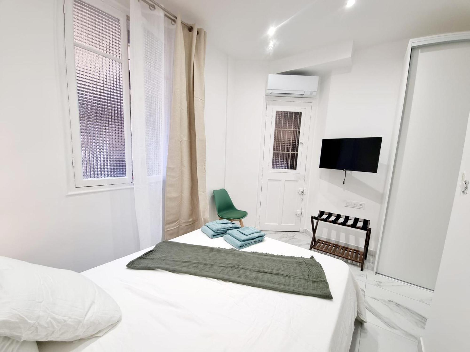 Spacious Family Near Sea - Apartment *