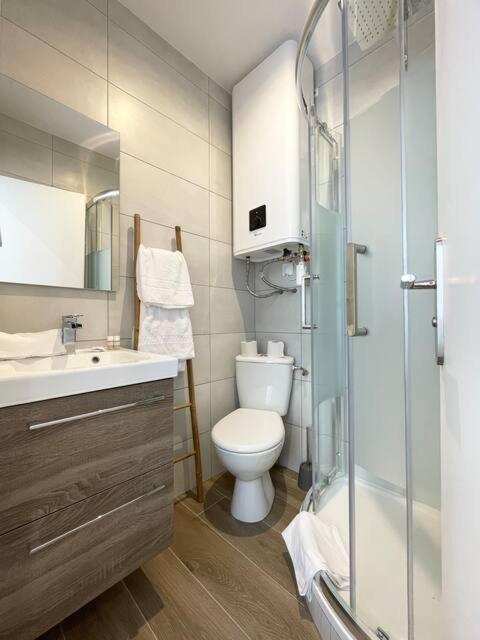 Apartment En Plein Centre De Nice, Proche Tramway *