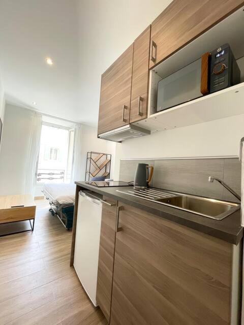 En Plein Centre De Nice, Proche Tramway * Nice