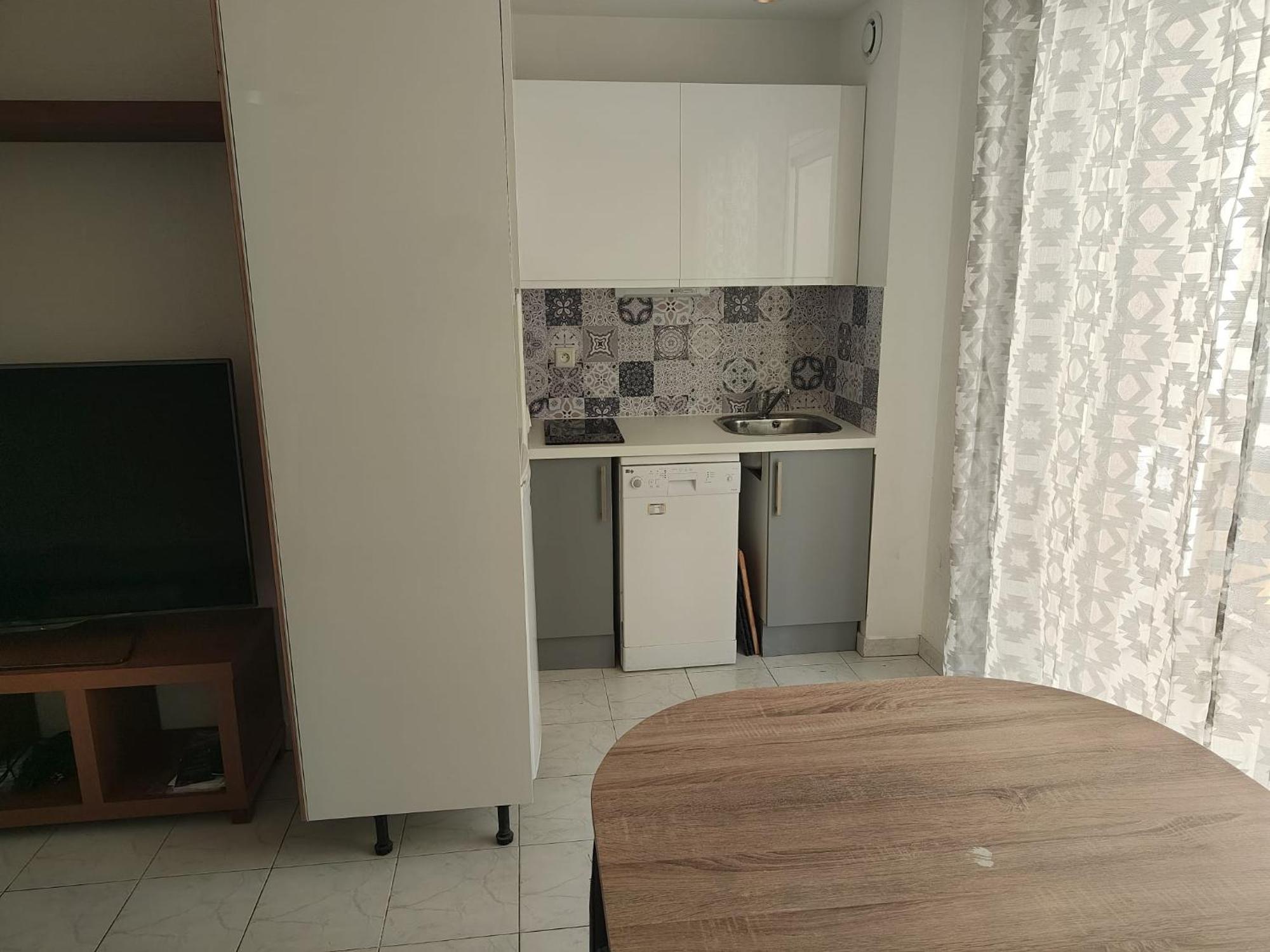 Apartment Bel Avec Terrasse Renove Et Equipe *