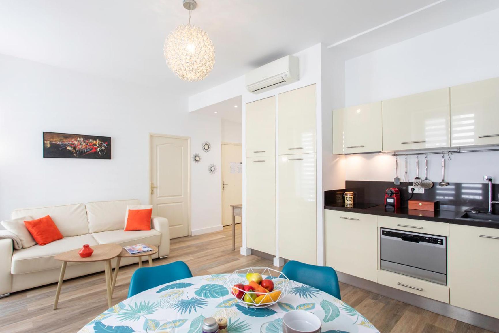 #28 Staywiz Us -1 Bdr Flat Ac Balcony Hper 10mins To & Old Town Nice