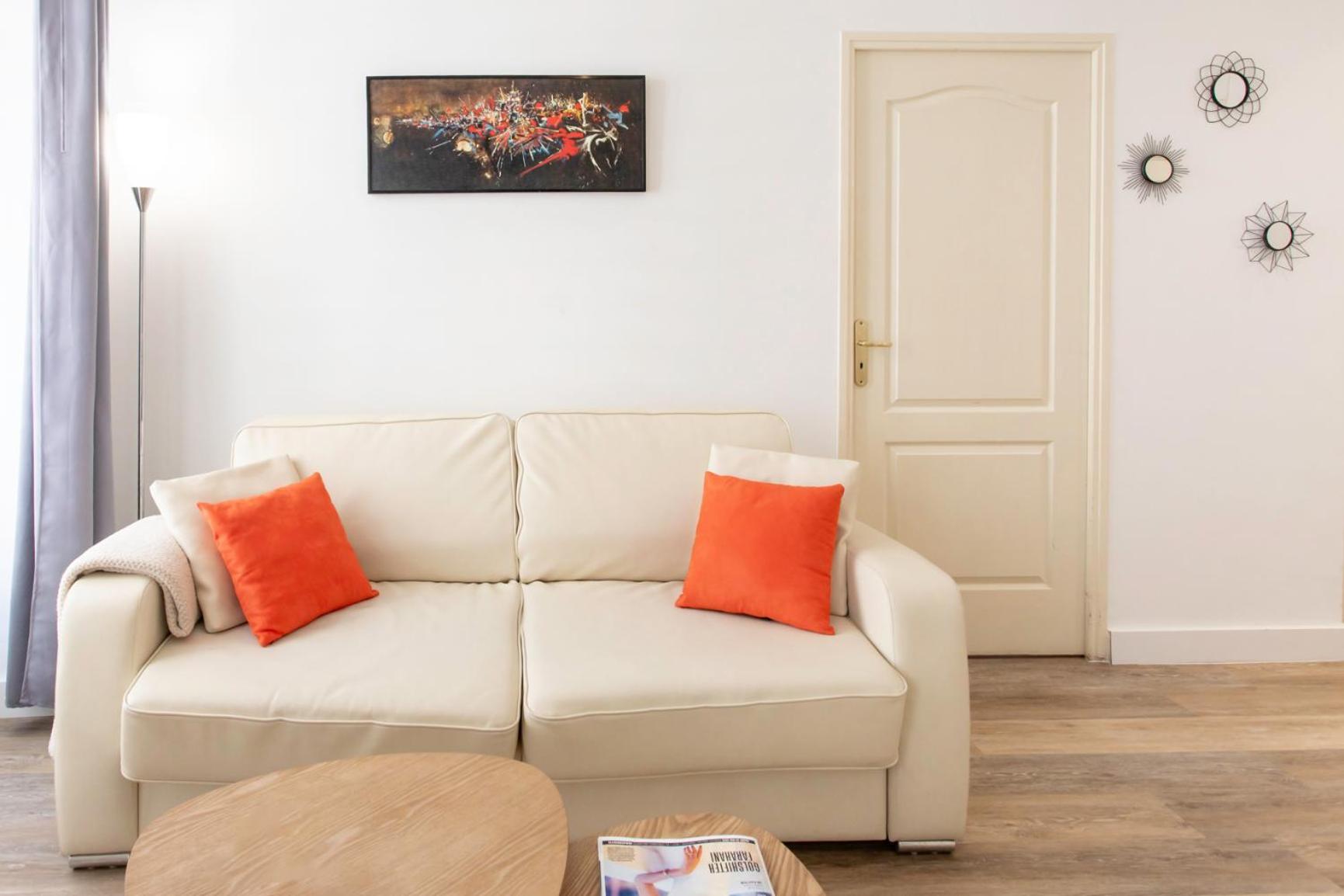 #28 1 Bdr Flat Ac Balcony Hper 10mins To & Old Town