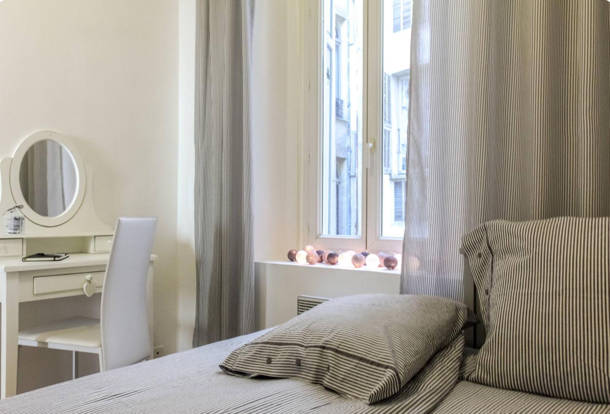Charm - 2br Walk To Negresco & Promenade *