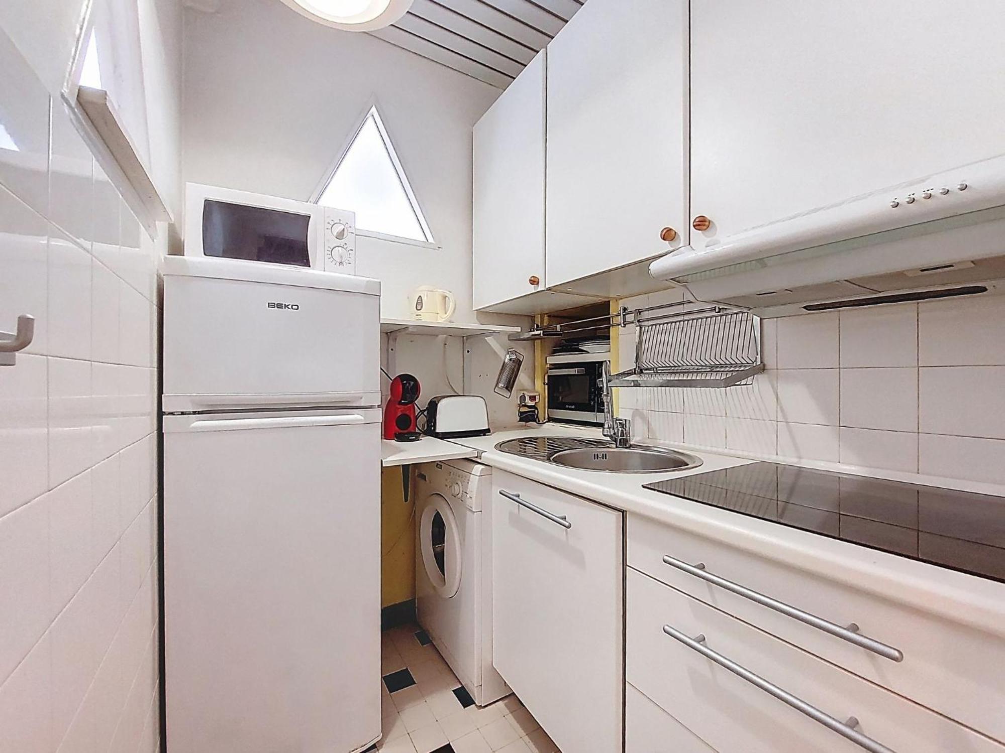 Daphne By Interhome Apartment