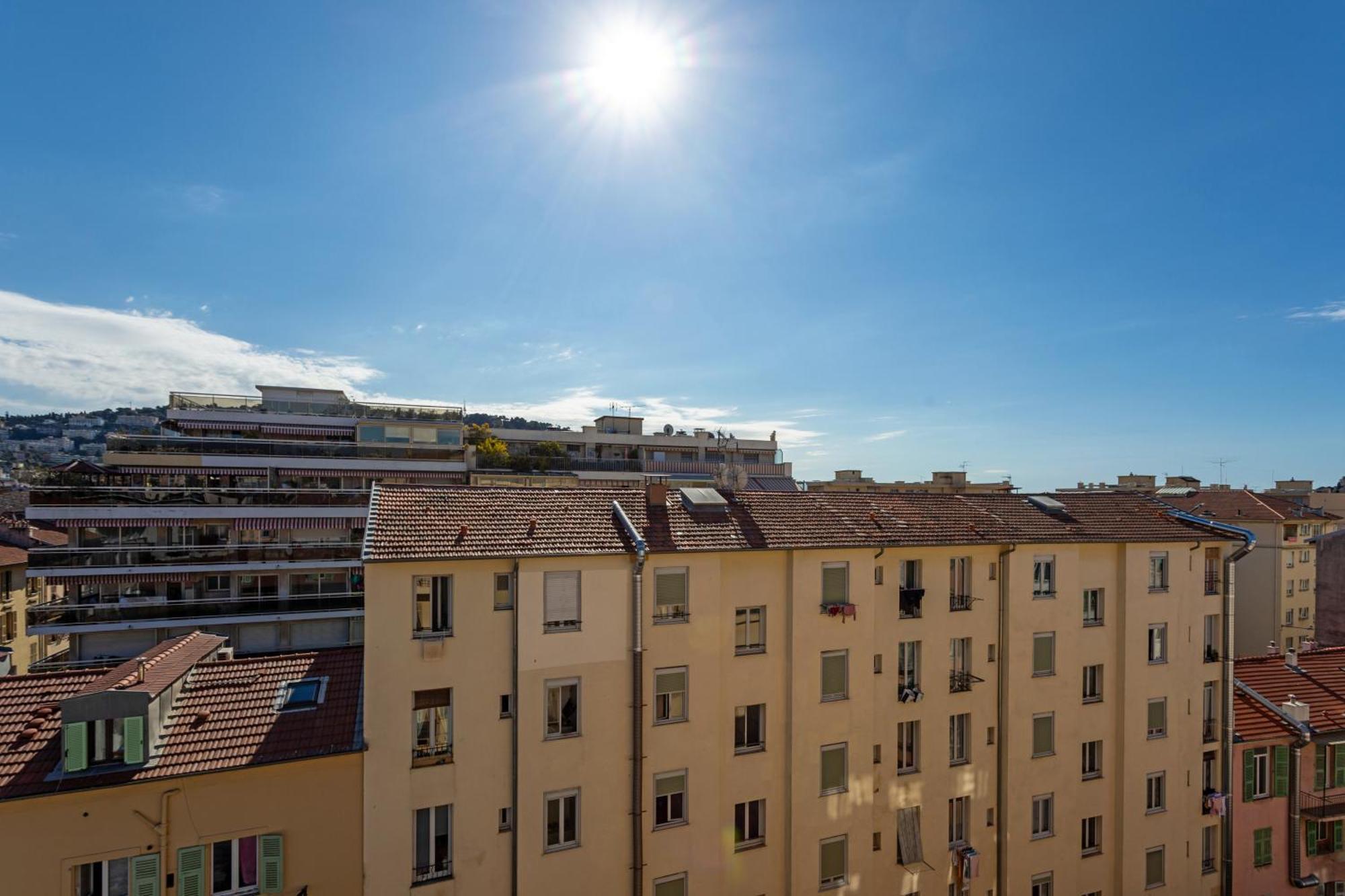 Chic Centre Au Calme Vue Colline Apartment *