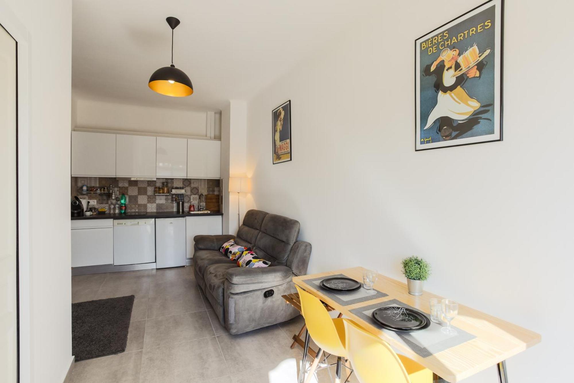 Apartment Chic Centre Au Calme Vue Colline Nice