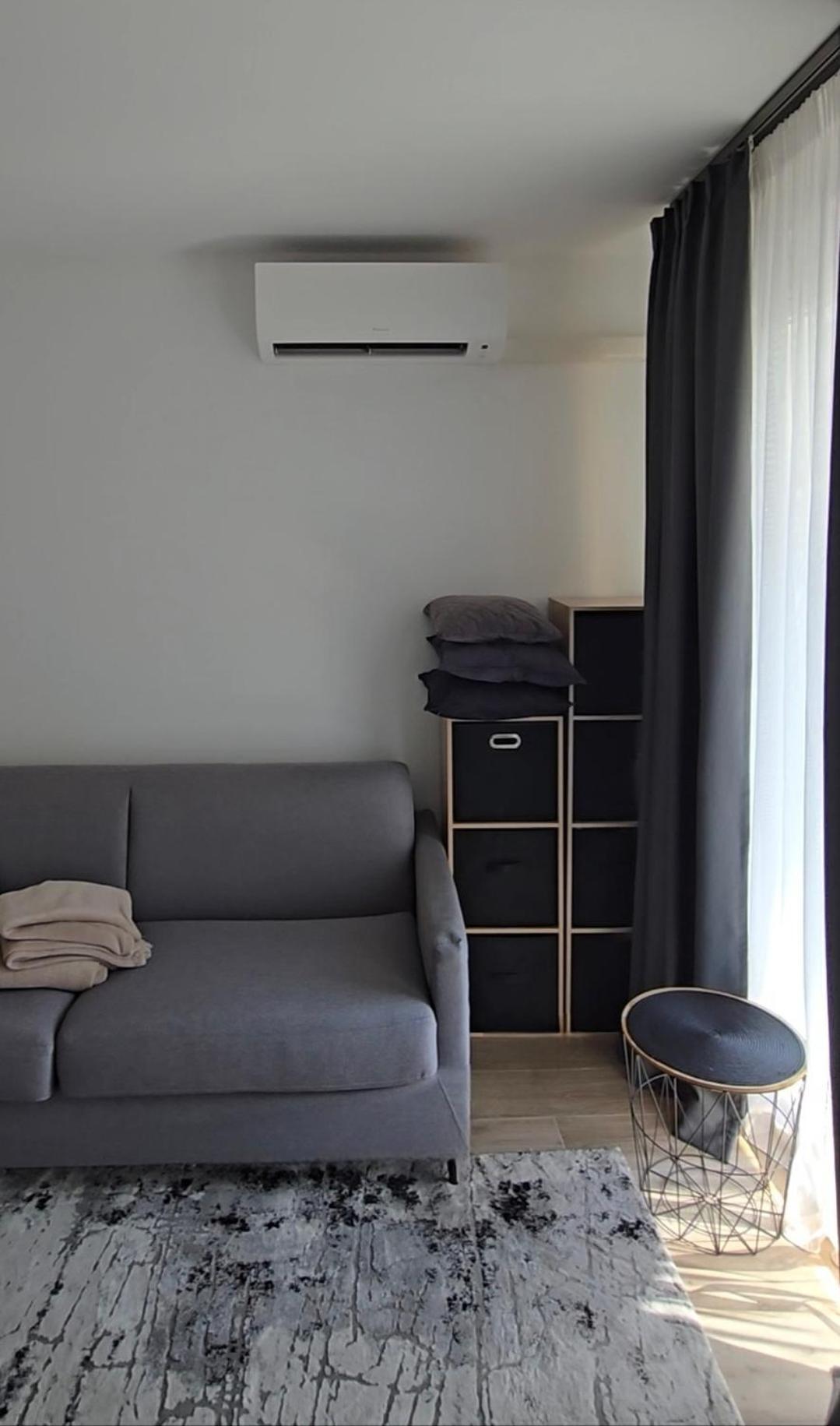 Lovely 1 Bedroom Vacation With Free Parking.