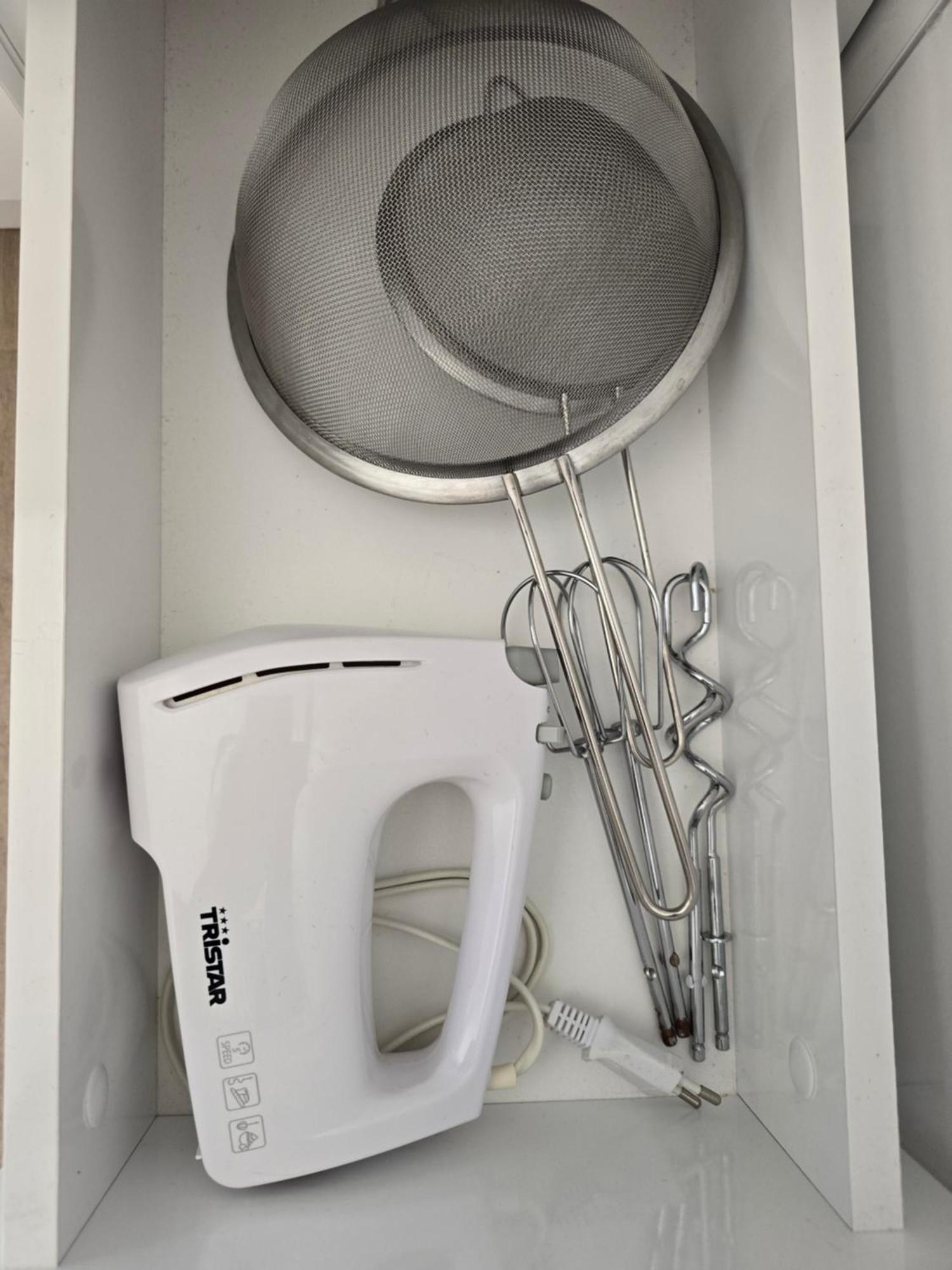 Lovely 1 Bedroom Vacation With Free Parking. Nice