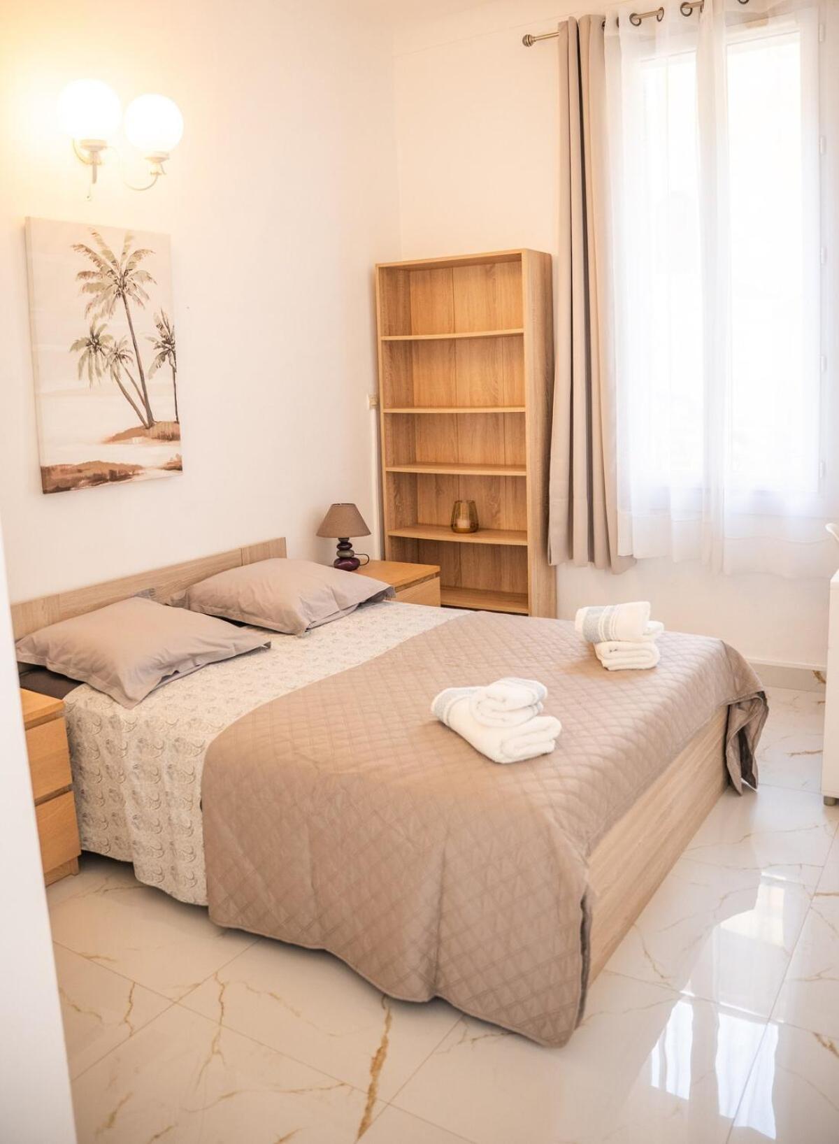 4 Pieces - Cour Privative - Port De Nice