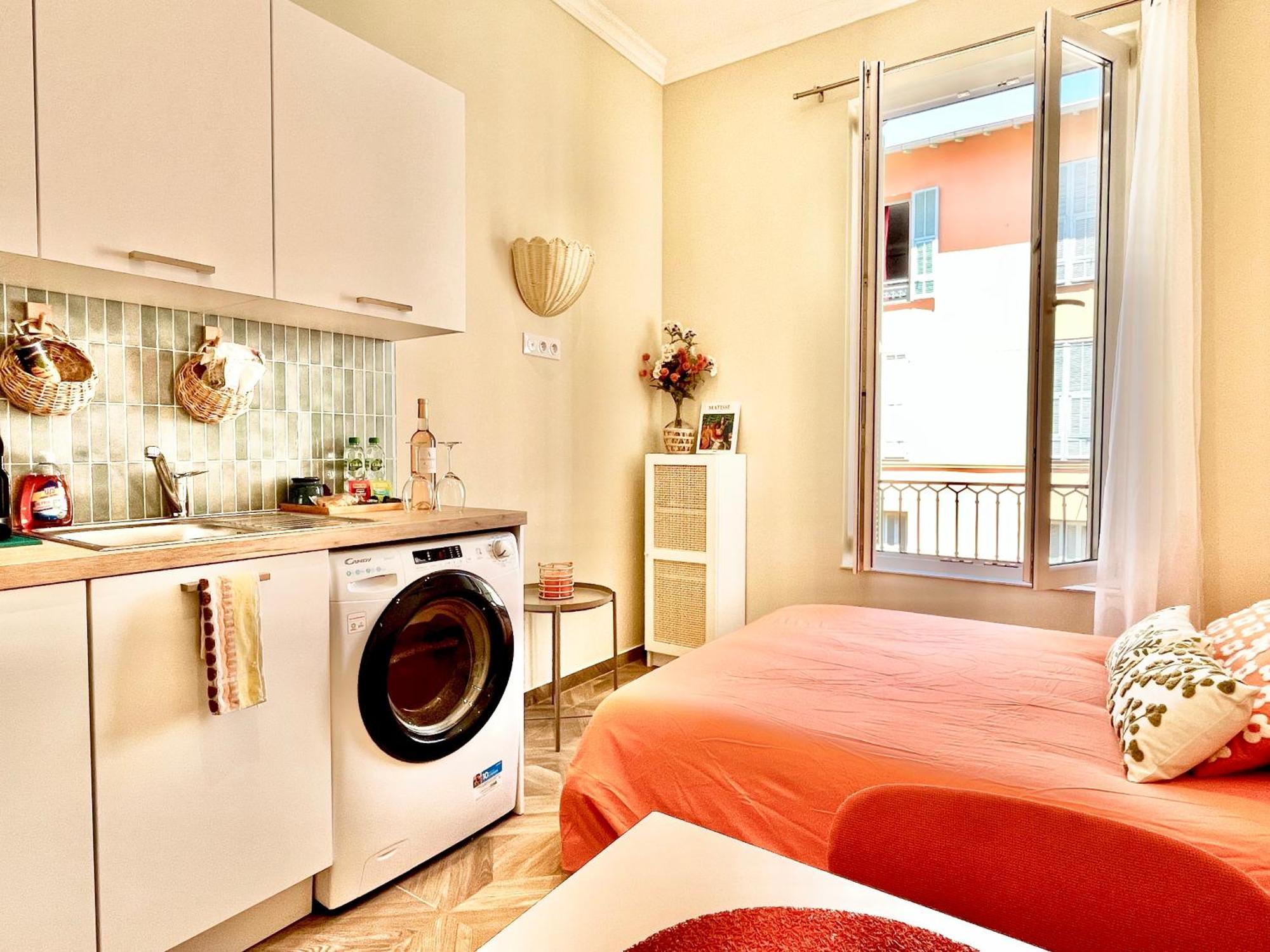 Le Petit - 2 & 2 Terrasse Apartment