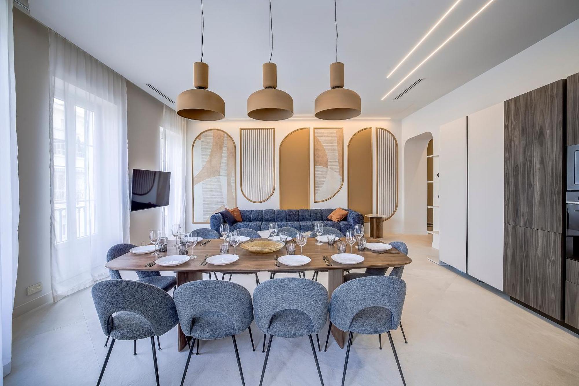 Grand Centre De Apartment *