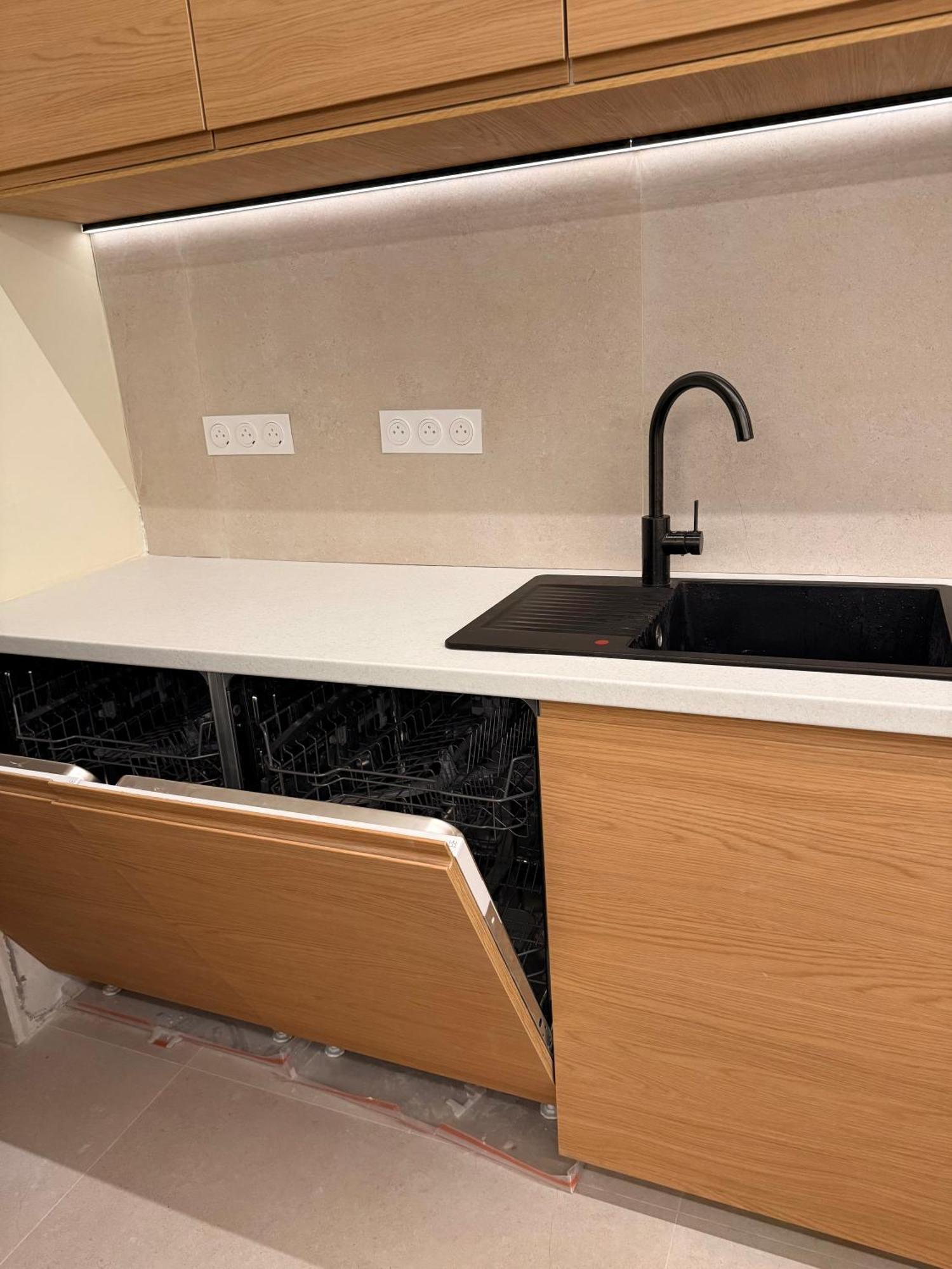 Group Hub Center 20 Beds Private Apartment