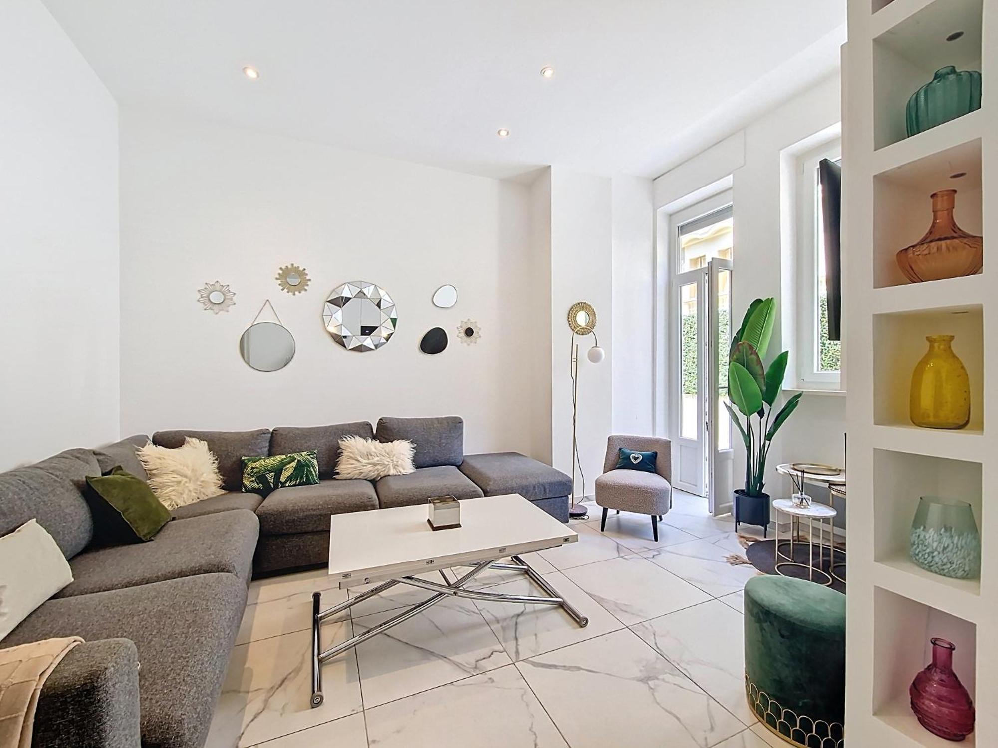 Nestor&jeeves - Oasis - Terrace In The