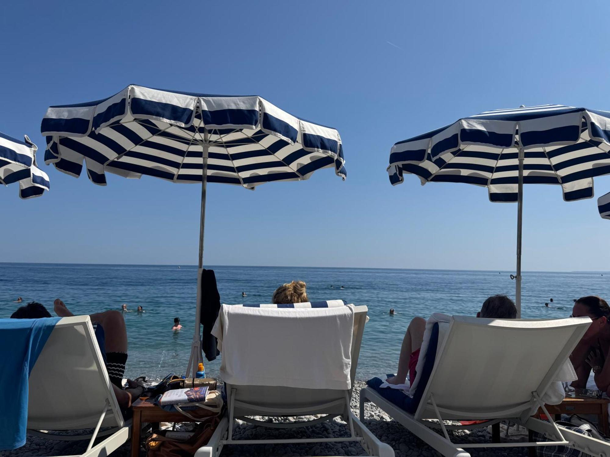 Port, French Riviera Apartment *