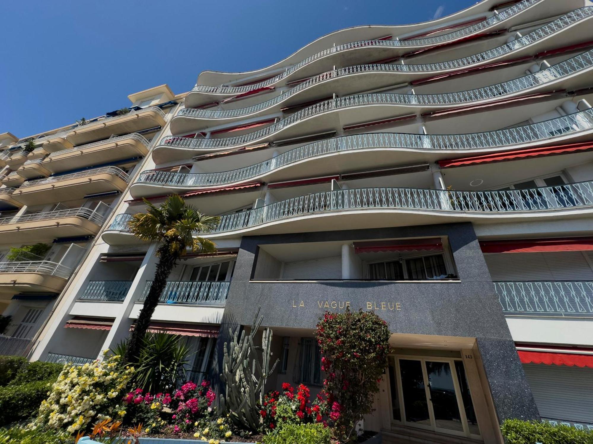 Luxury On Promenade Des In Apartment *