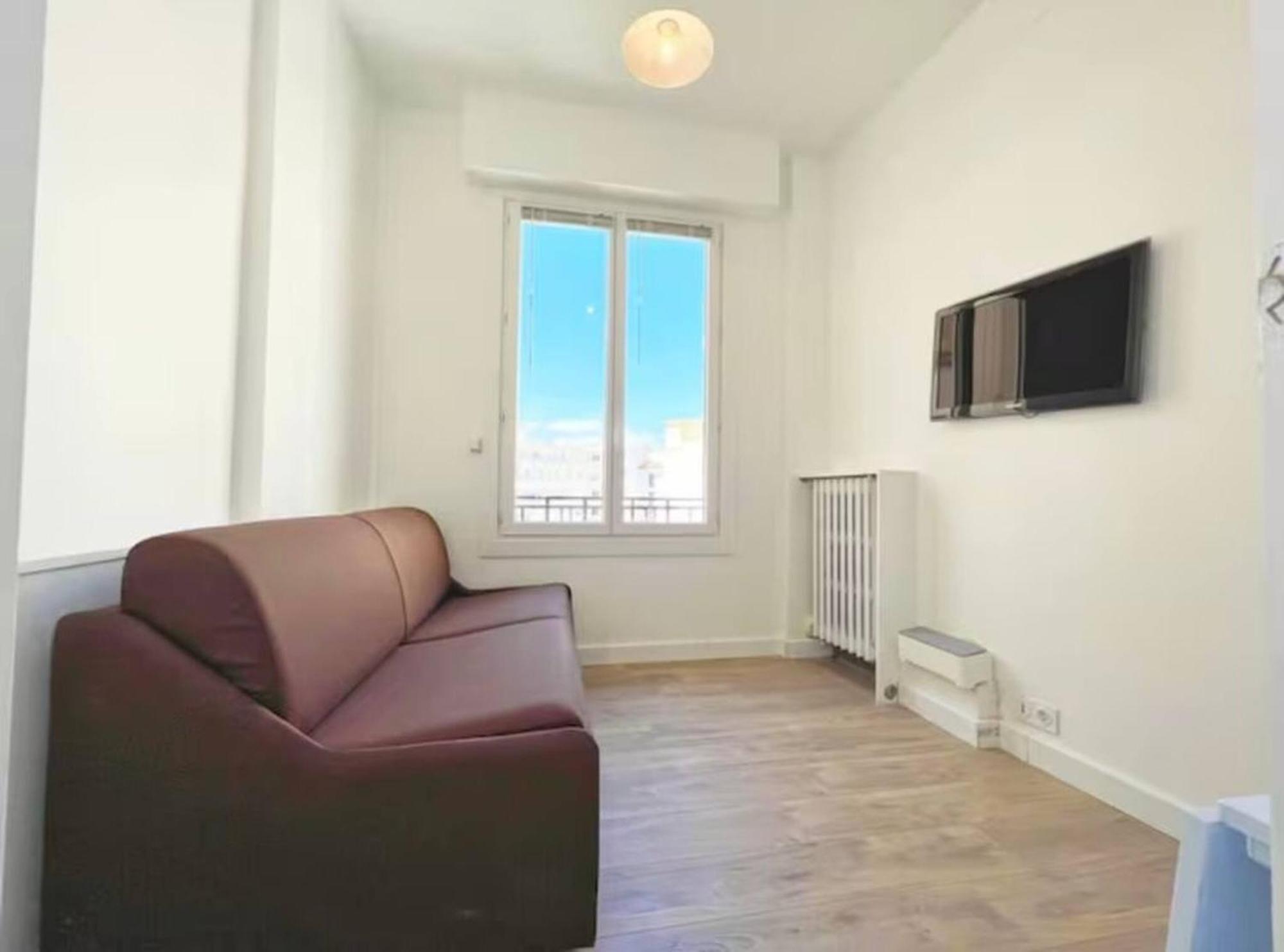Apartment Lumineux Proche Jean Medecin Nice