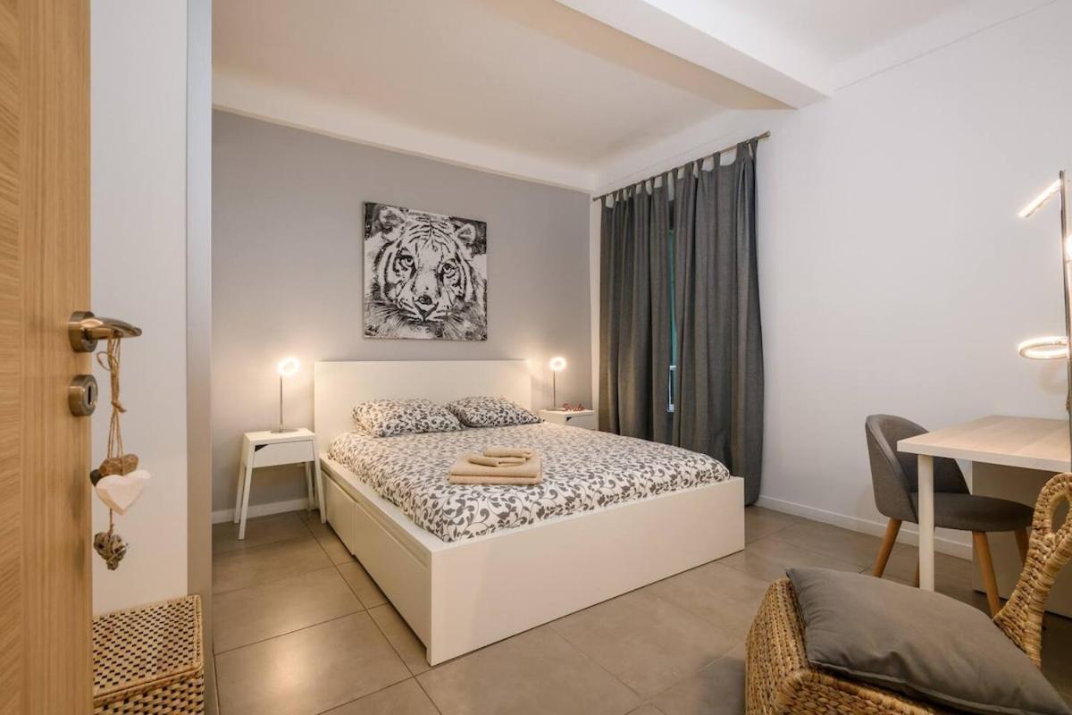 Apartment Le Trendy, Plein Centre Avec Climatisation Nice